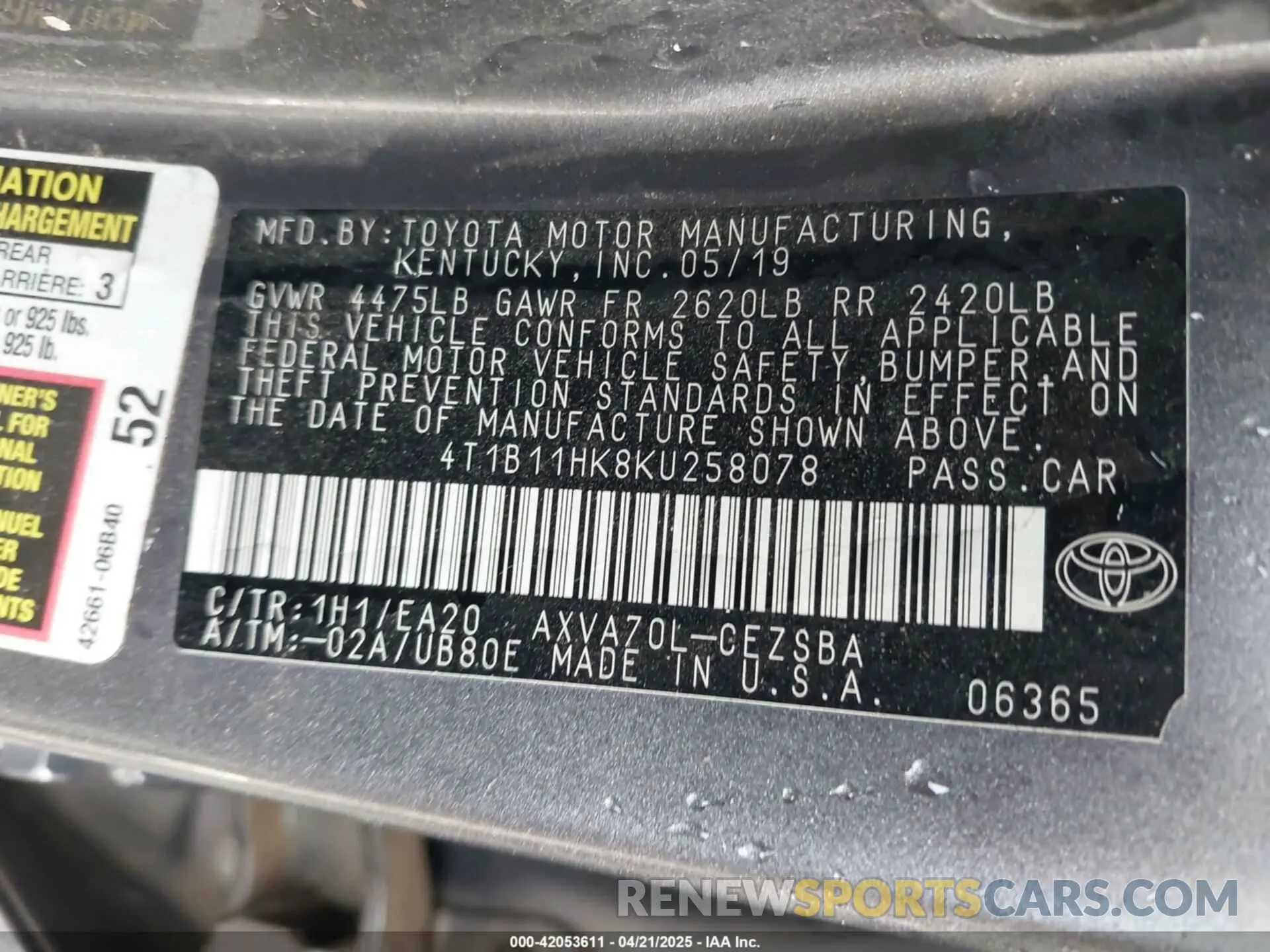 9 Photograph of a damaged car 4T1B11HK8KU258078 TOYOTA CAMRY 2019