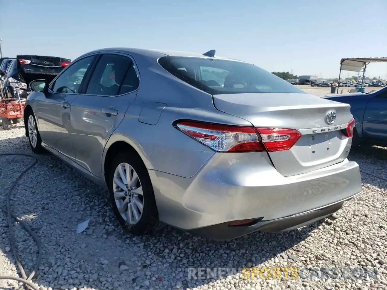 3 Photograph of a damaged car 4T1B11HK8KU258288 TOYOTA CAMRY 2019