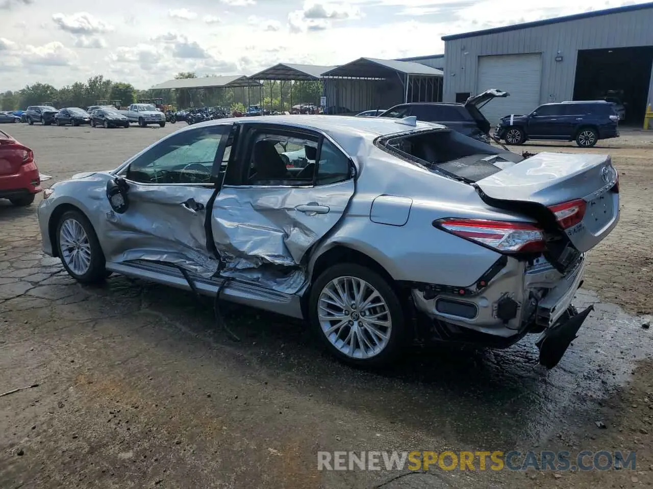 2 Photograph of a damaged car 4T1B11HK8KU258727 TOYOTA CAMRY 2019