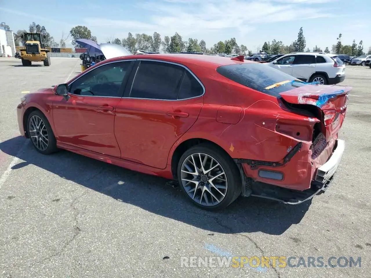 2 Photograph of a damaged car 4T1B11HK8KU264351 TOYOTA CAMRY 2019