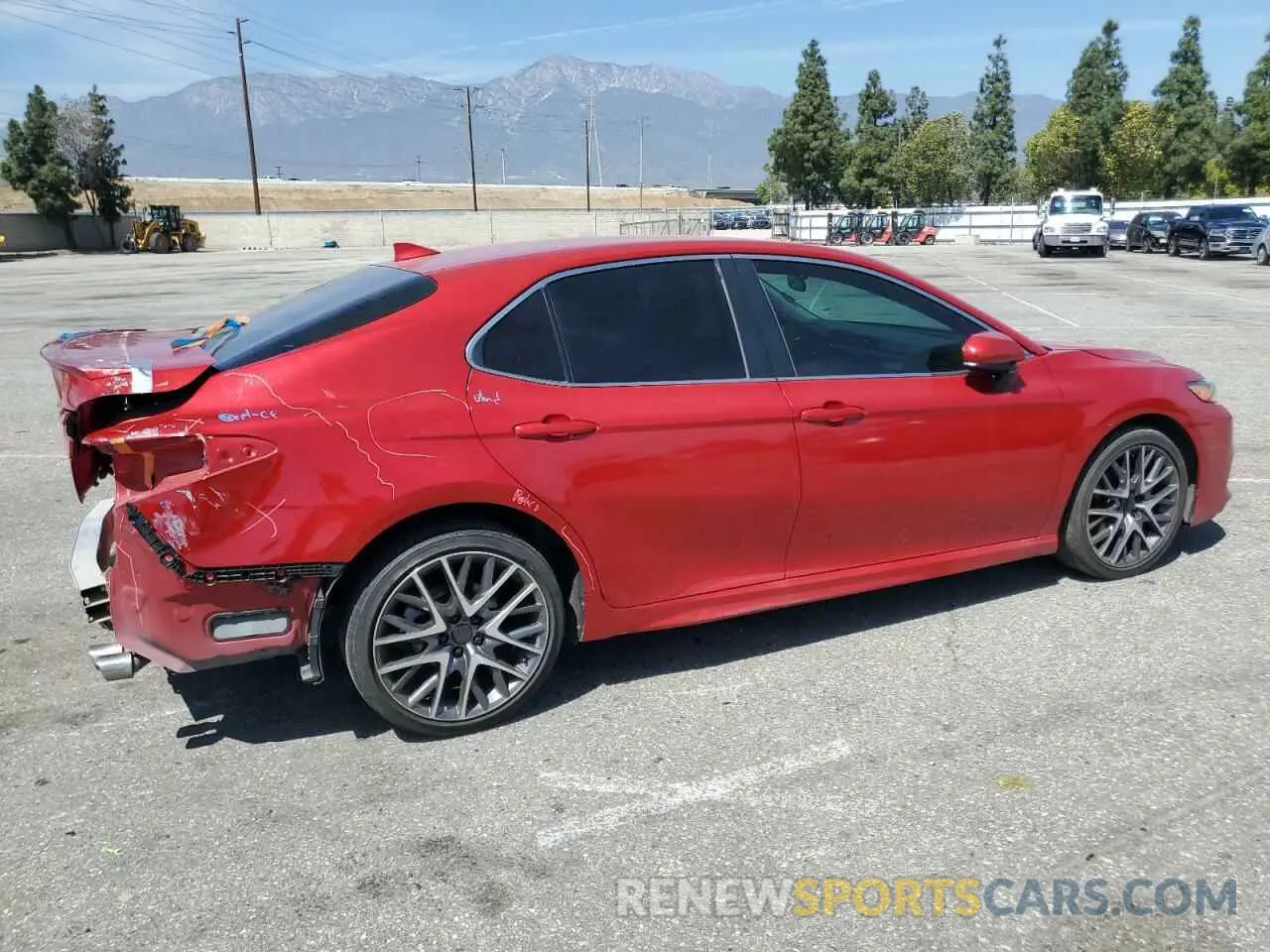 3 Photograph of a damaged car 4T1B11HK8KU264351 TOYOTA CAMRY 2019