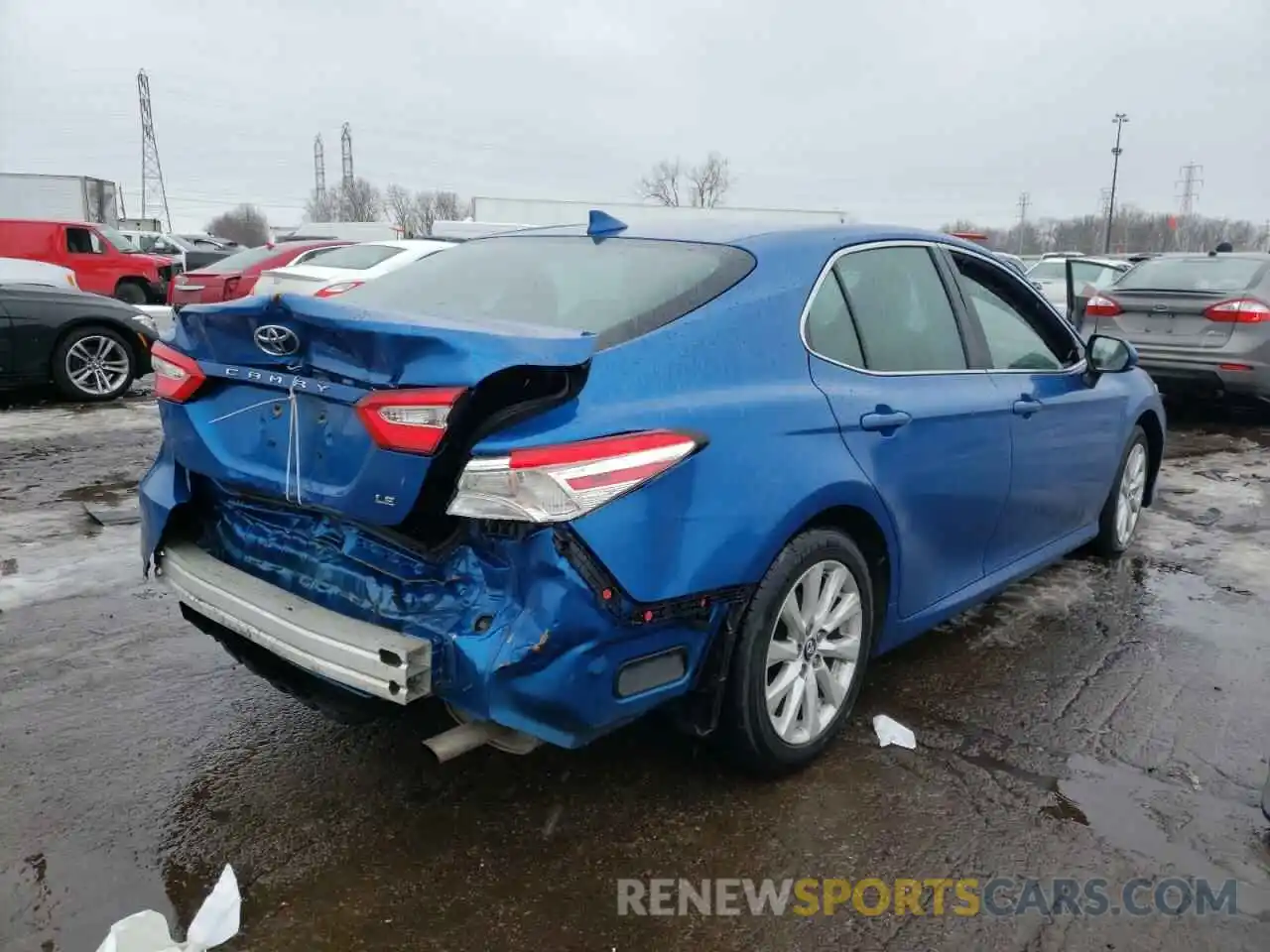 4 Photograph of a damaged car 4T1B11HK8KU267816 TOYOTA CAMRY 2019