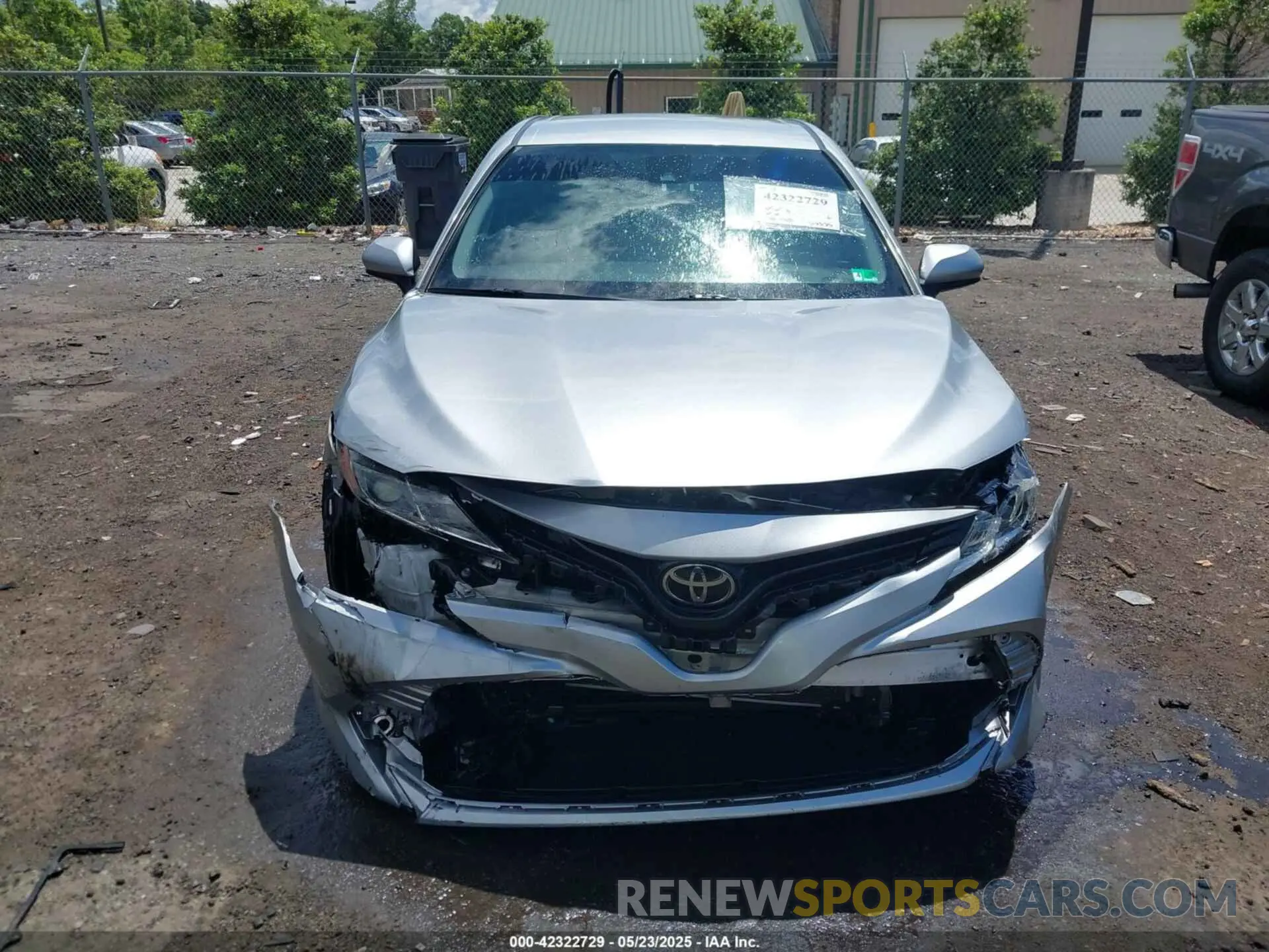 12 Photograph of a damaged car 4T1B11HK8KU269257 TOYOTA CAMRY 2019