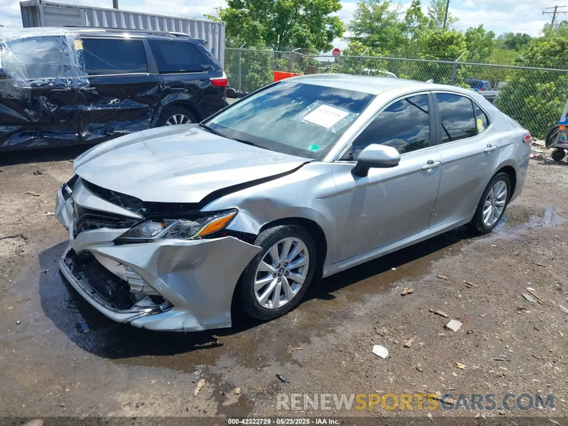 2 Photograph of a damaged car 4T1B11HK8KU269257 TOYOTA CAMRY 2019