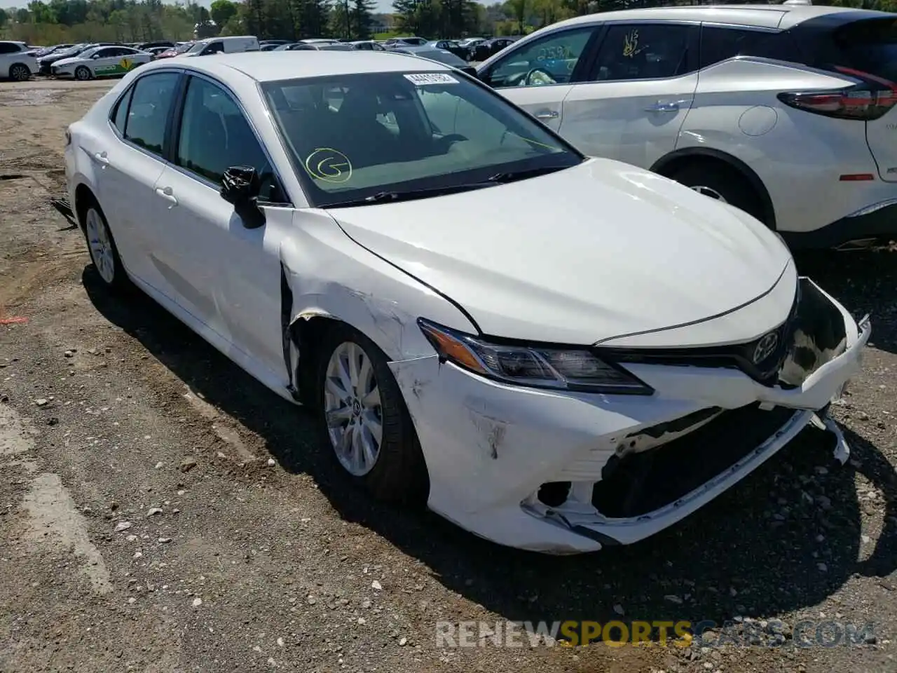 1 Photograph of a damaged car 4T1B11HK8KU270795 TOYOTA CAMRY 2019