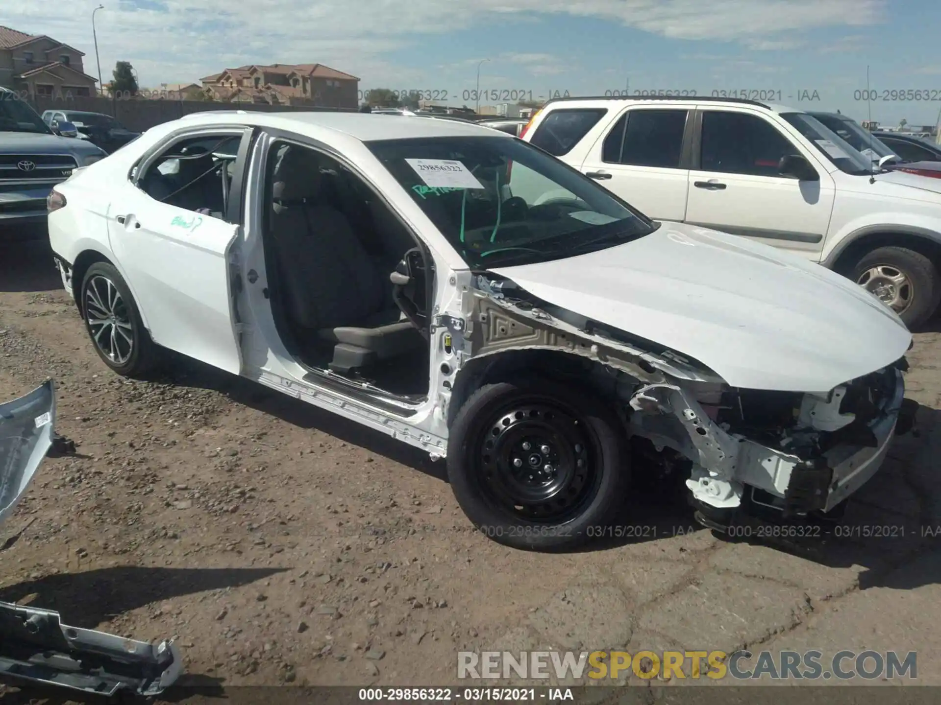 1 Photograph of a damaged car 4T1B11HK8KU271770 TOYOTA CAMRY 2019