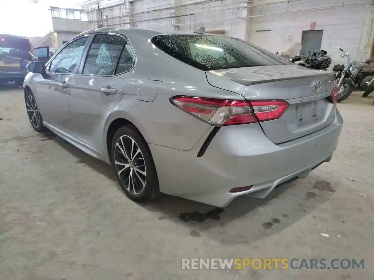 3 Photograph of a damaged car 4T1B11HK8KU287774 TOYOTA CAMRY 2019