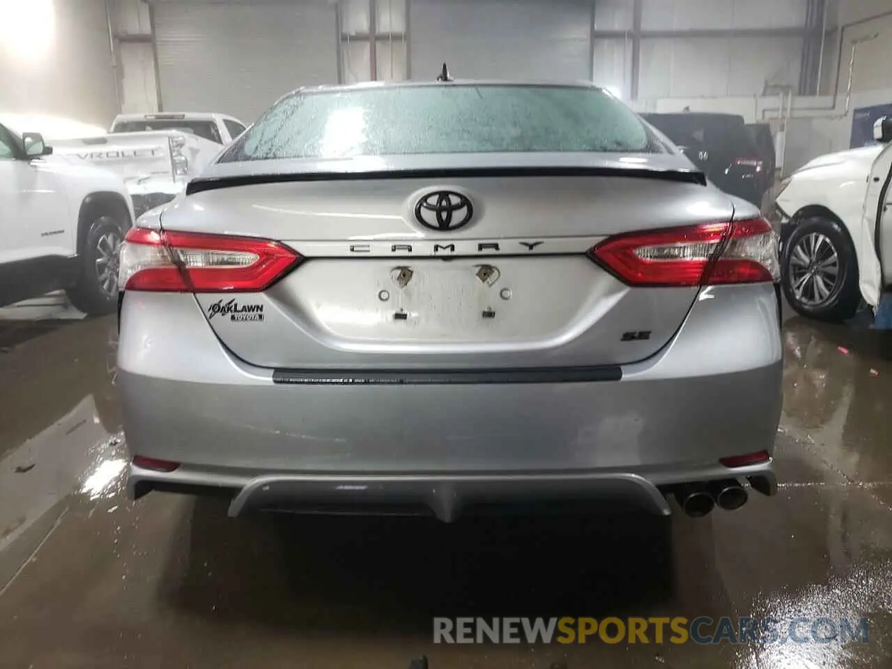 6 Photograph of a damaged car 4T1B11HK8KU290867 TOYOTA CAMRY 2019
