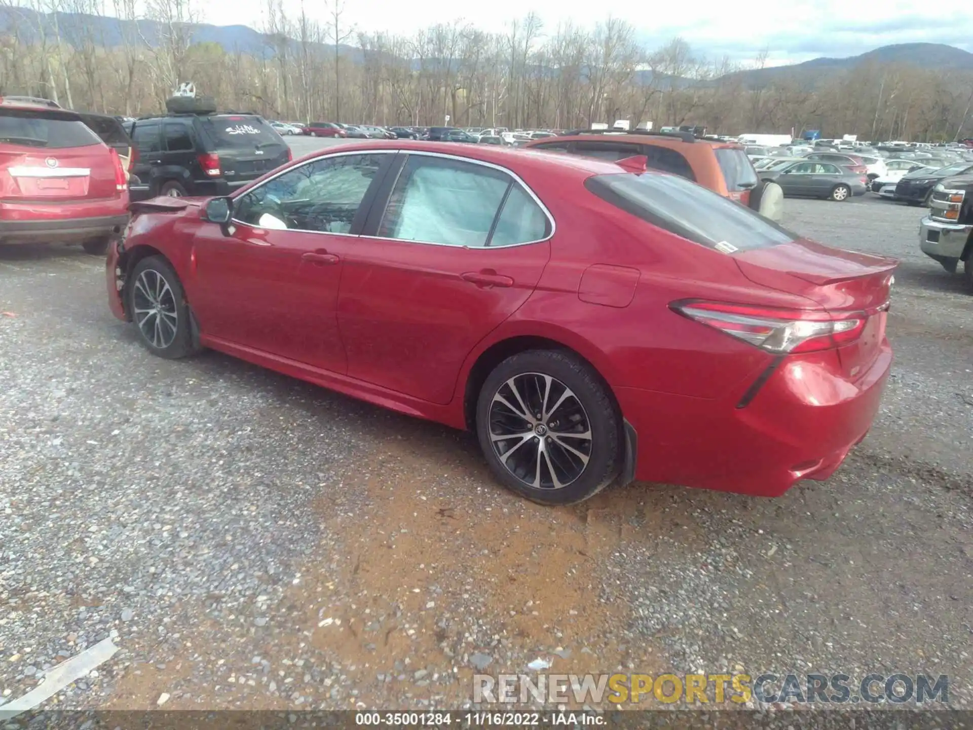 3 Photograph of a damaged car 4T1B11HK8KU292442 TOYOTA CAMRY 2019