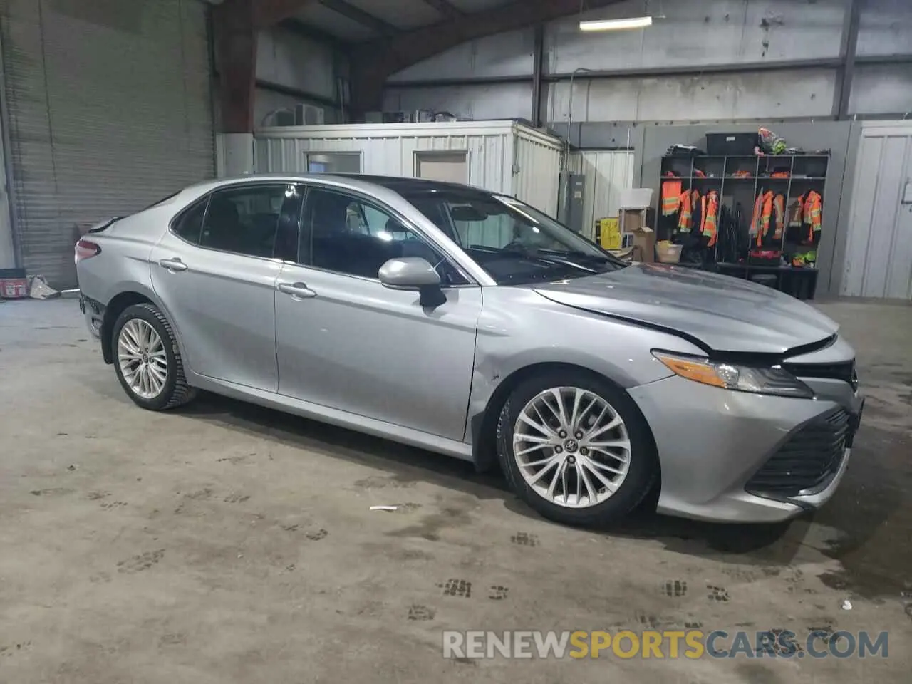 4 Photograph of a damaged car 4T1B11HK8KU292957 TOYOTA CAMRY 2019