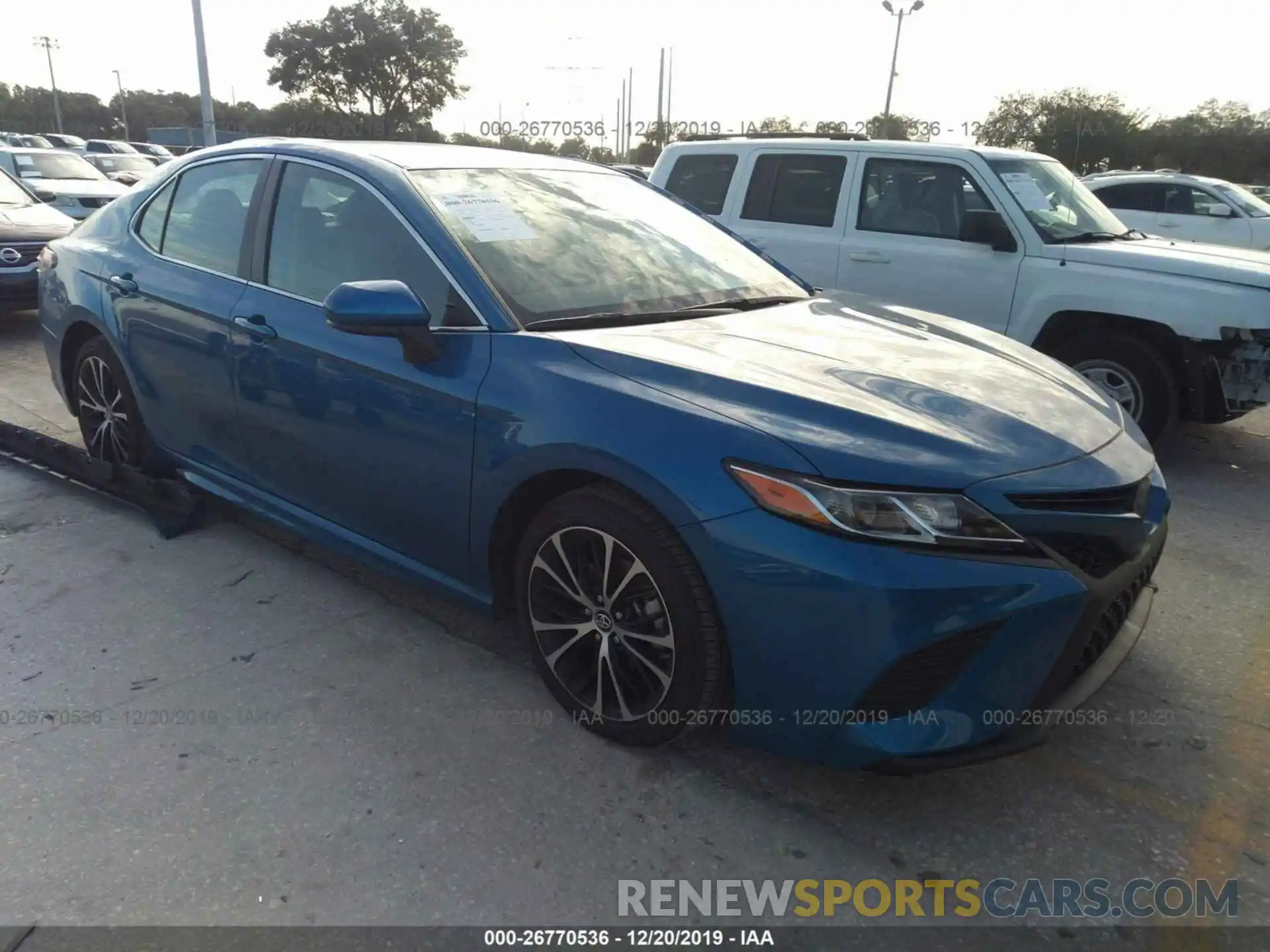 1 Photograph of a damaged car 4T1B11HK8KU295048 TOYOTA CAMRY 2019