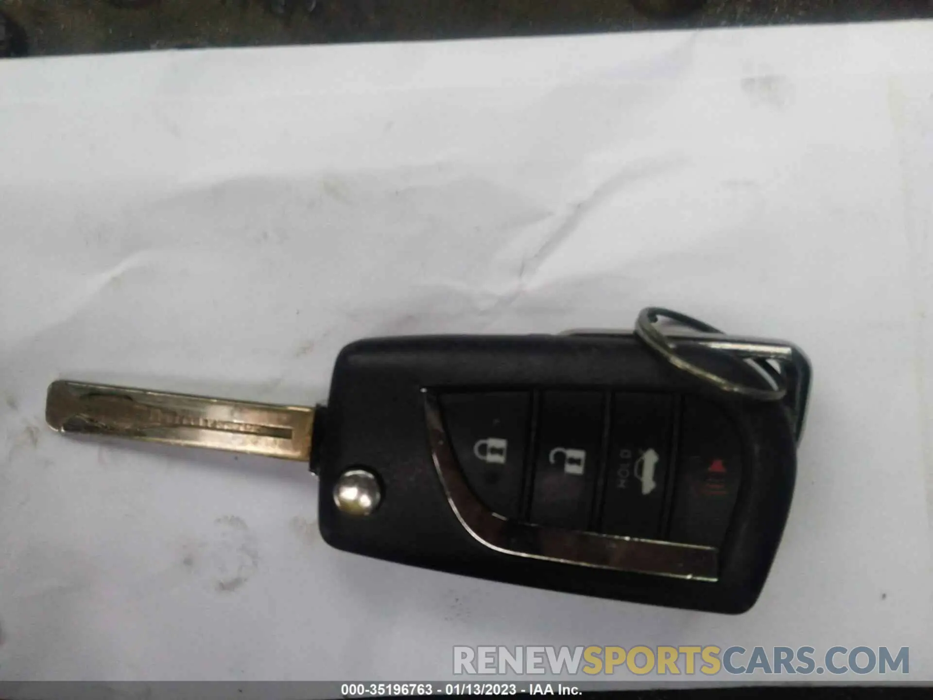 11 Photograph of a damaged car 4T1B11HK8KU296782 TOYOTA CAMRY 2019