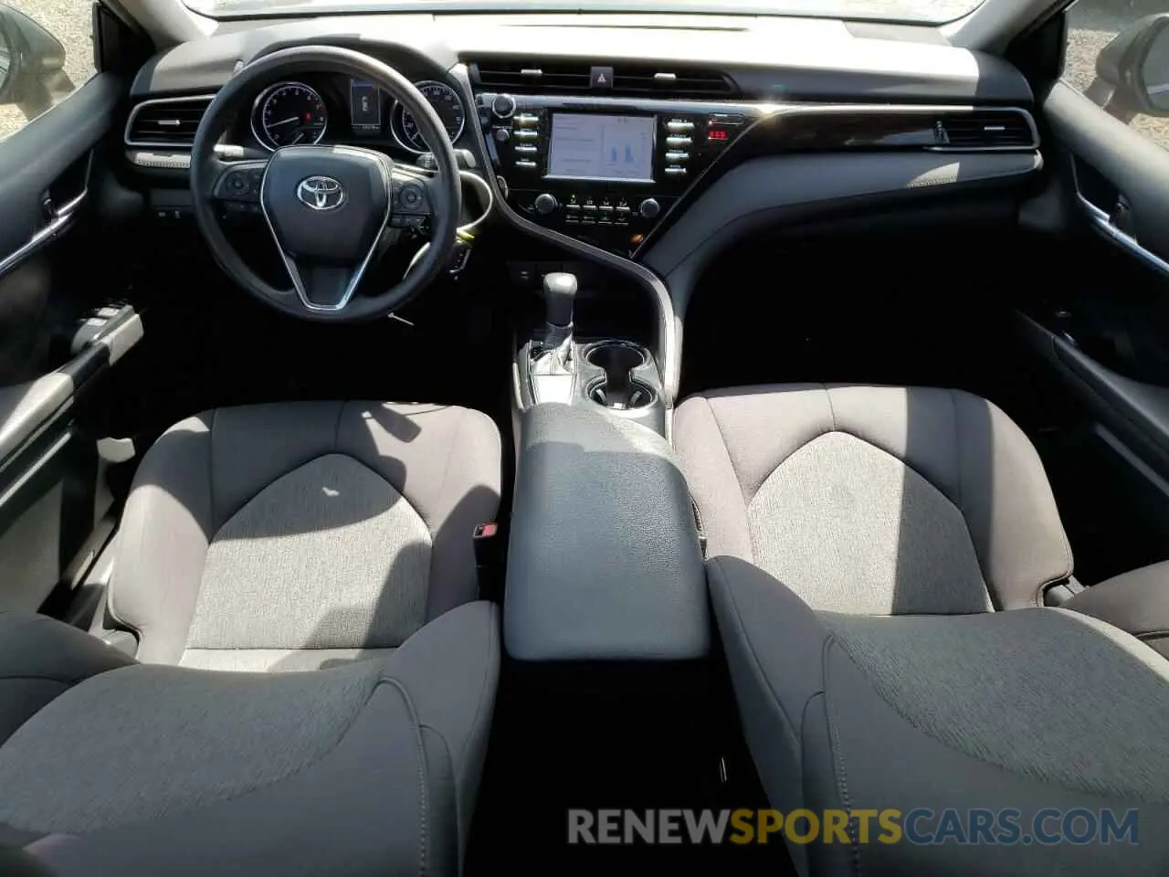 8 Photograph of a damaged car 4T1B11HK8KU298063 TOYOTA CAMRY 2019