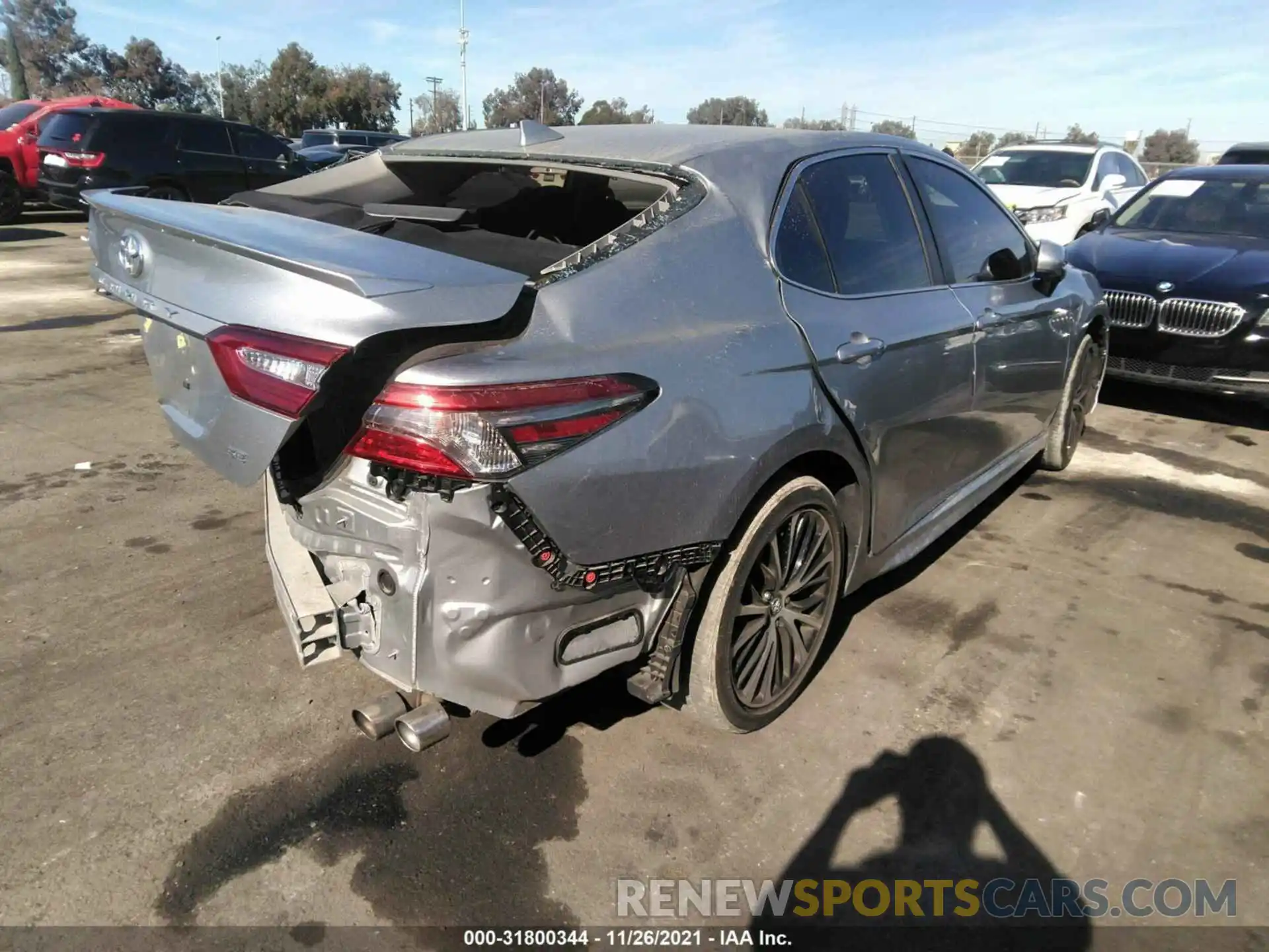 4 Photograph of a damaged car 4T1B11HK8KU298774 TOYOTA CAMRY 2019