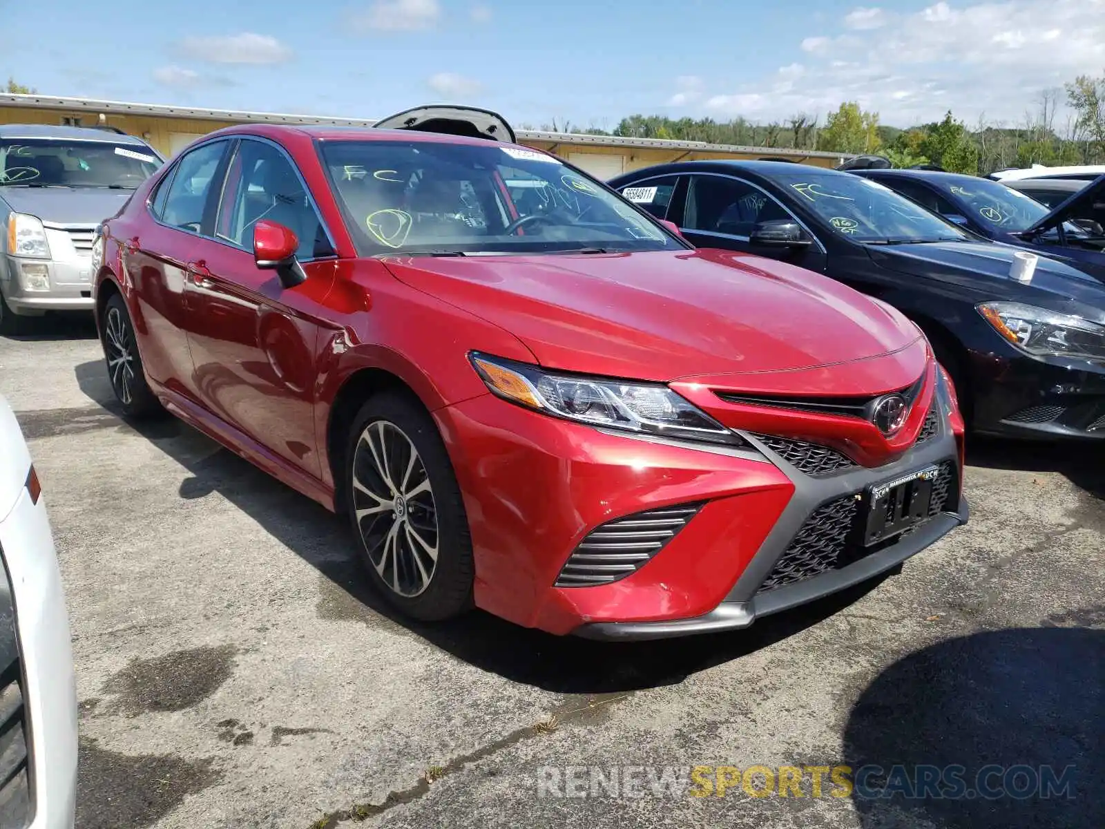 1 Photograph of a damaged car 4T1B11HK8KU299312 TOYOTA CAMRY 2019