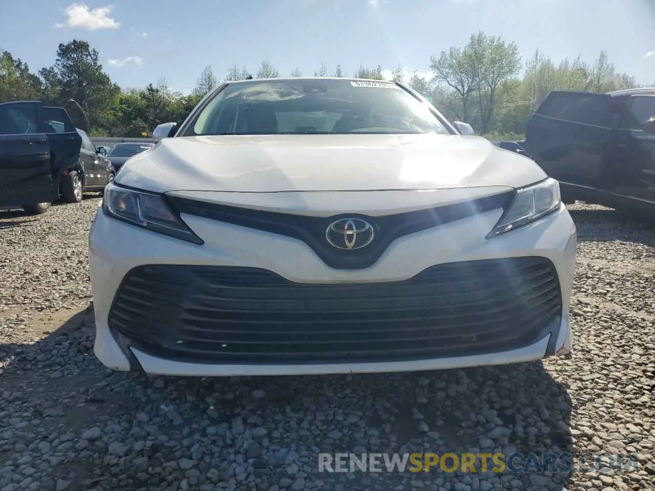 5 Photograph of a damaged car 4T1B11HK8KU679234 TOYOTA CAMRY 2019