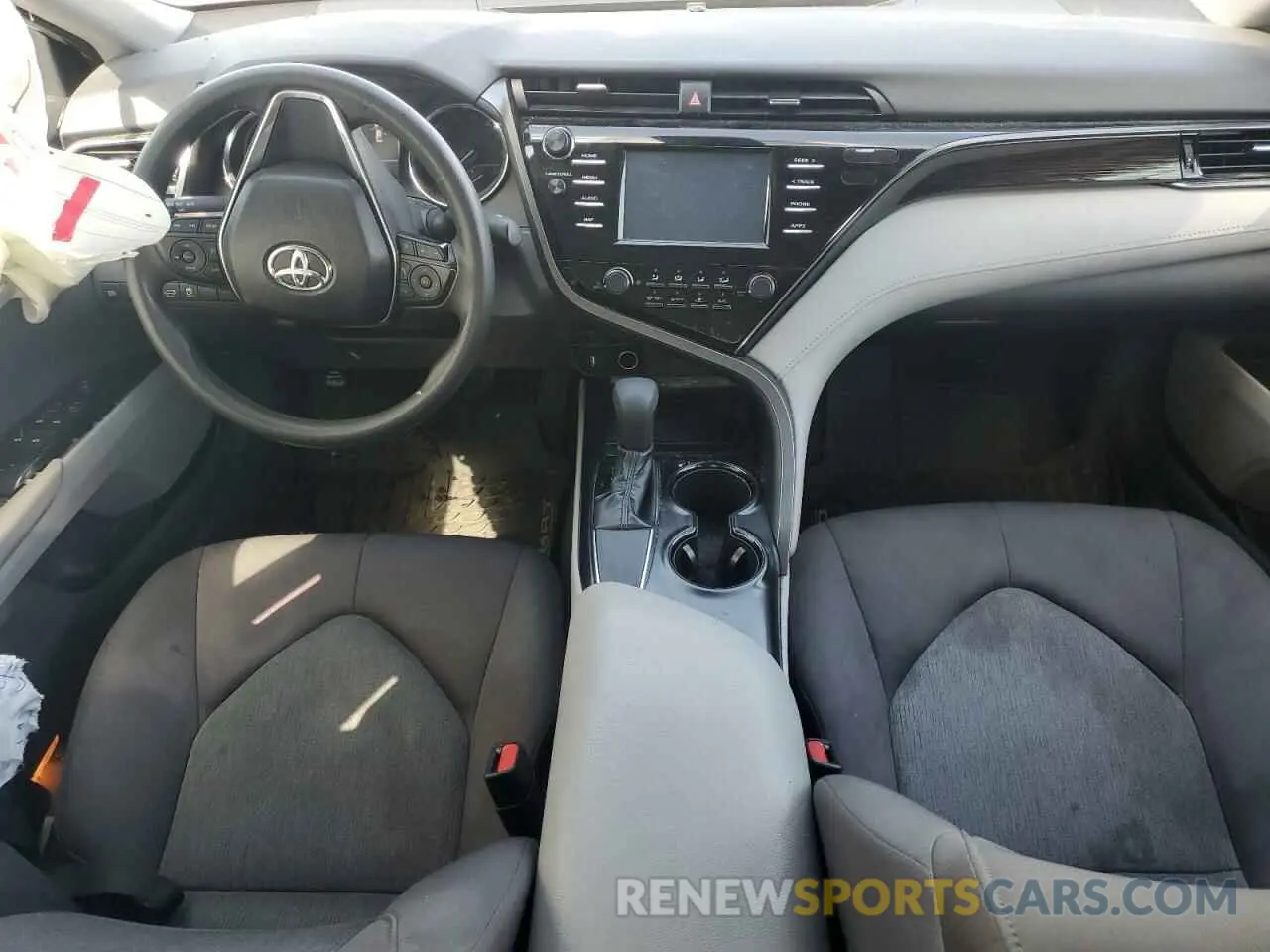 8 Photograph of a damaged car 4T1B11HK8KU679234 TOYOTA CAMRY 2019