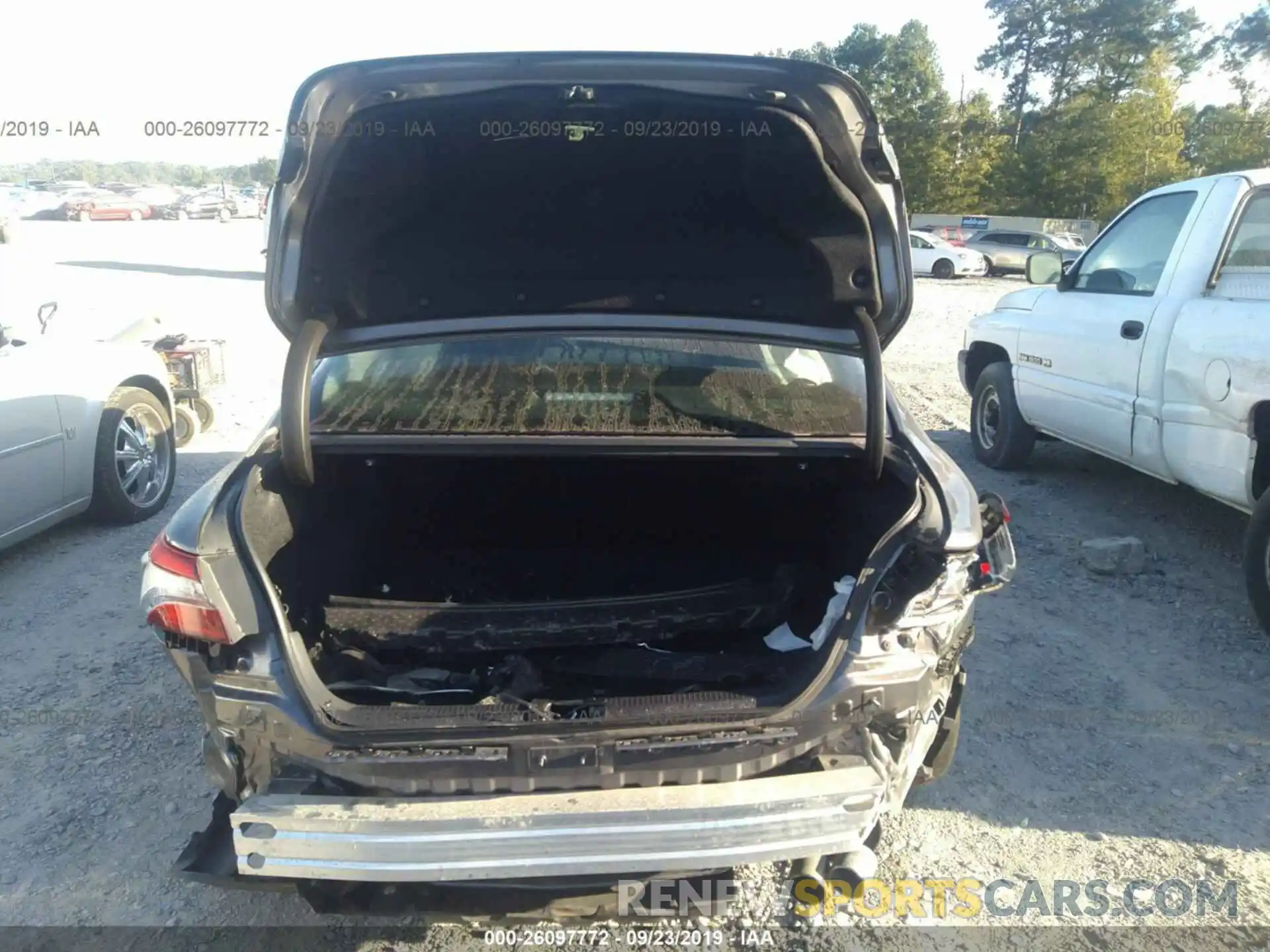 6 Photograph of a damaged car 4T1B11HK8KU681498 TOYOTA CAMRY 2019