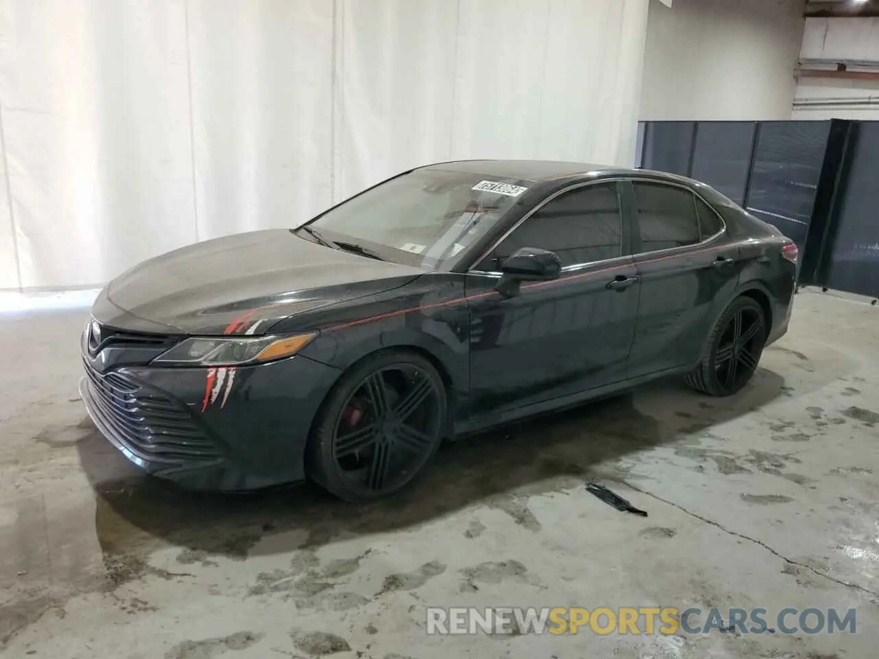 1 Photograph of a damaged car 4T1B11HK8KU682828 TOYOTA CAMRY 2019