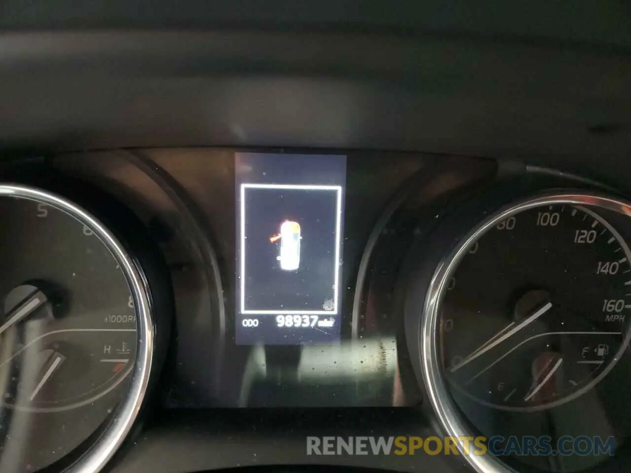 9 Photograph of a damaged car 4T1B11HK8KU682828 TOYOTA CAMRY 2019