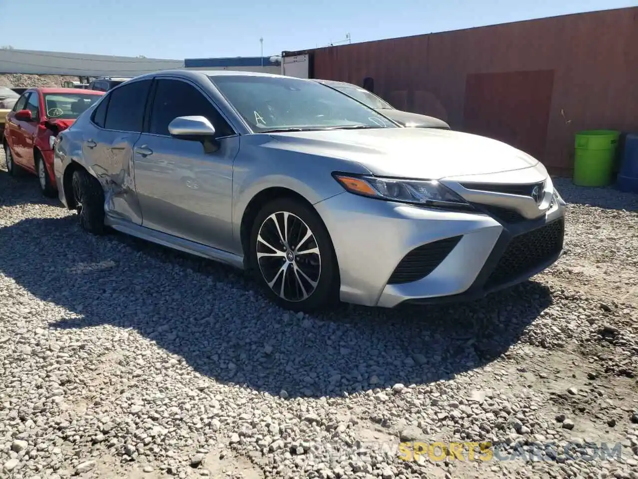 1 Photograph of a damaged car 4T1B11HK8KU687141 TOYOTA CAMRY 2019