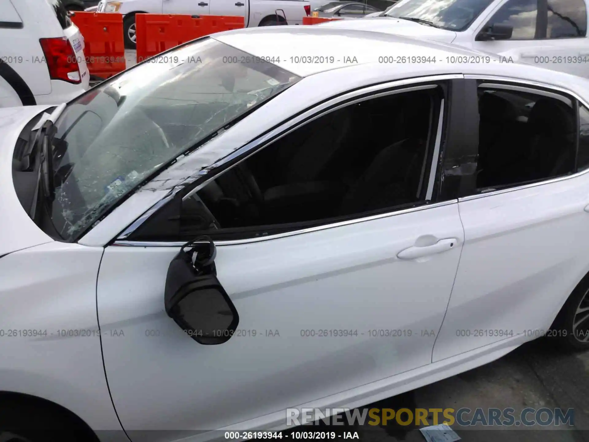 6 Photograph of a damaged car 4T1B11HK8KU689603 TOYOTA CAMRY 2019