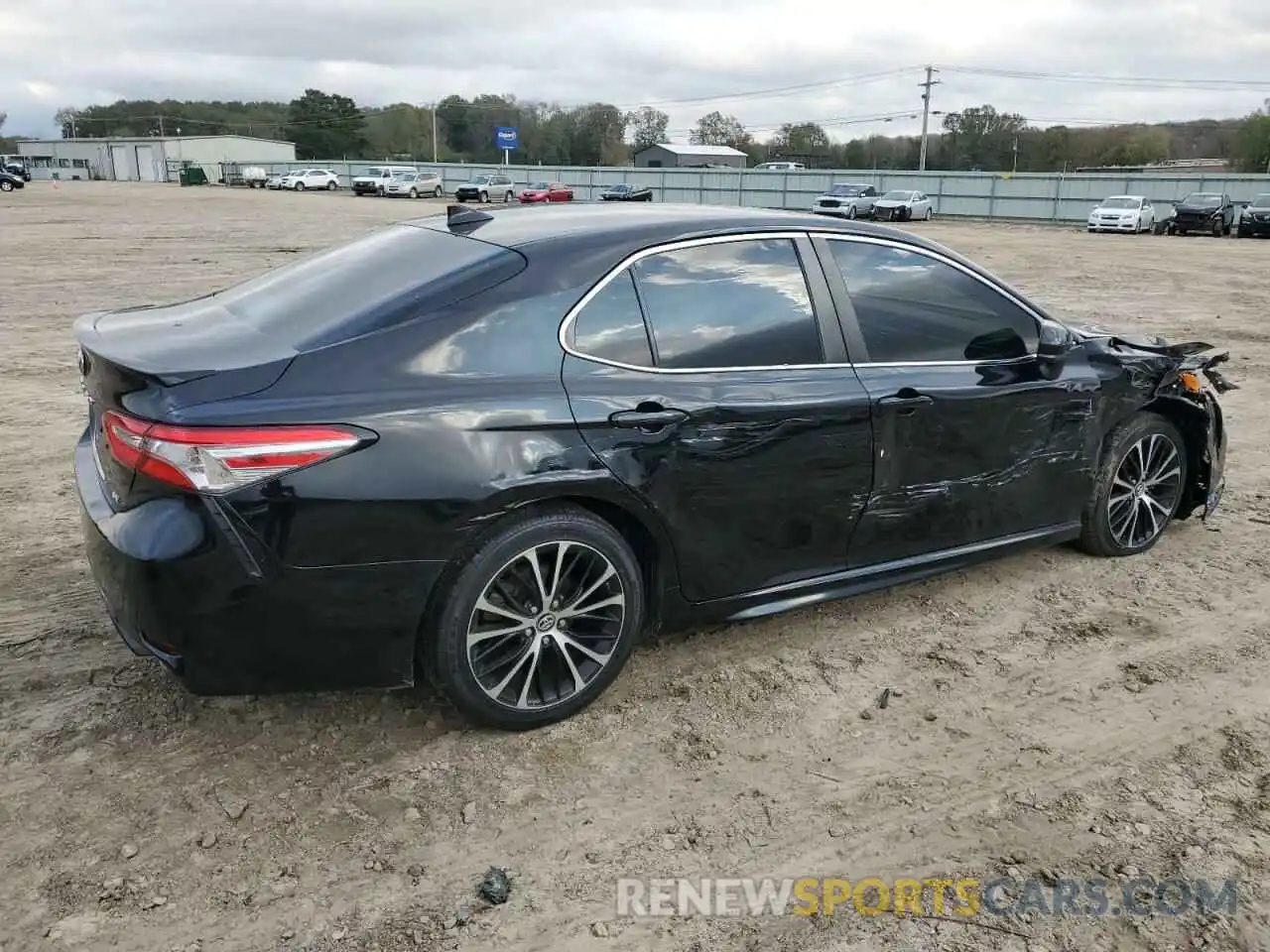 3 Photograph of a damaged car 4T1B11HK8KU689617 TOYOTA CAMRY 2019