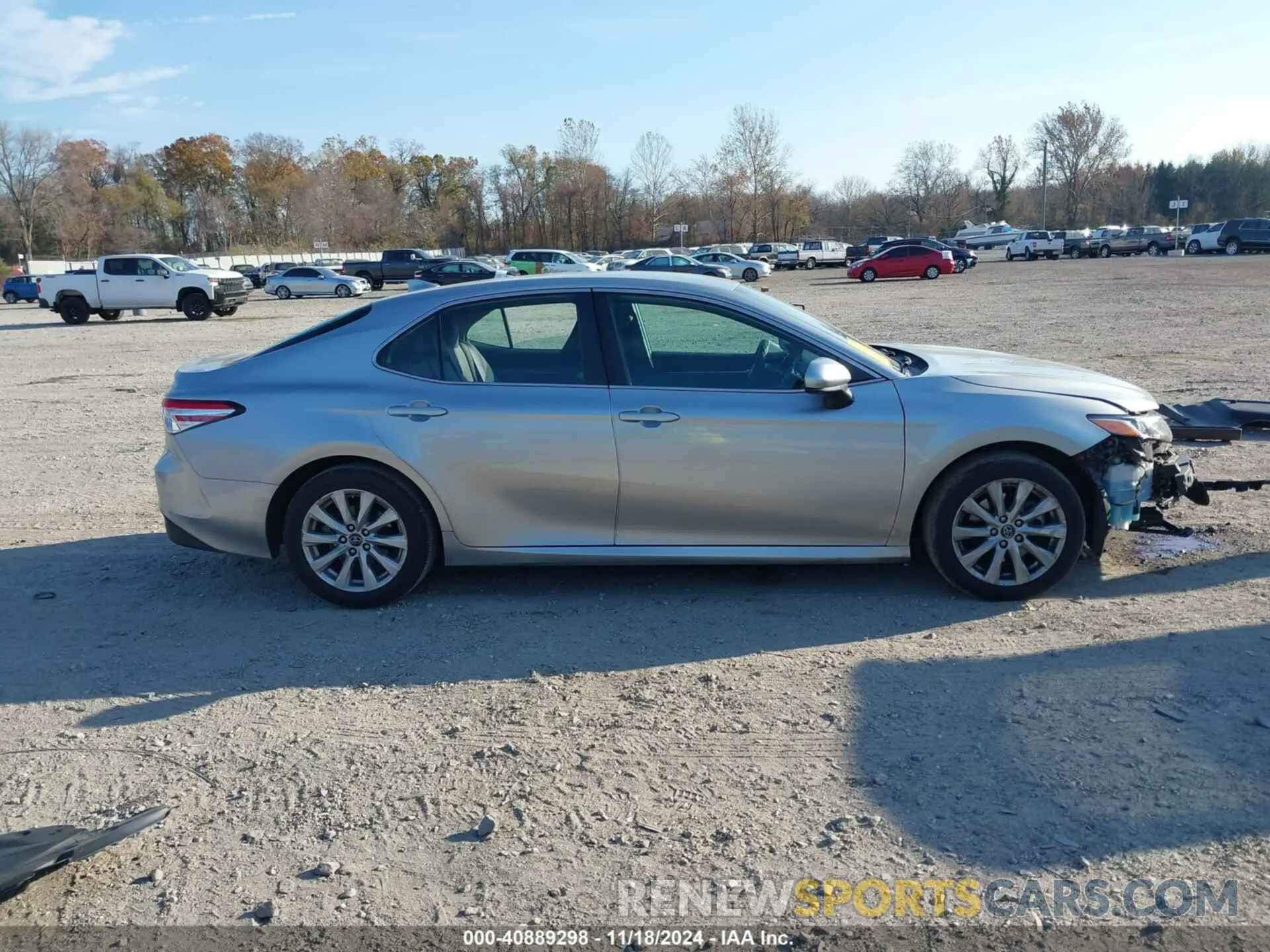 13 Photograph of a damaged car 4T1B11HK8KU693893 TOYOTA CAMRY 2019