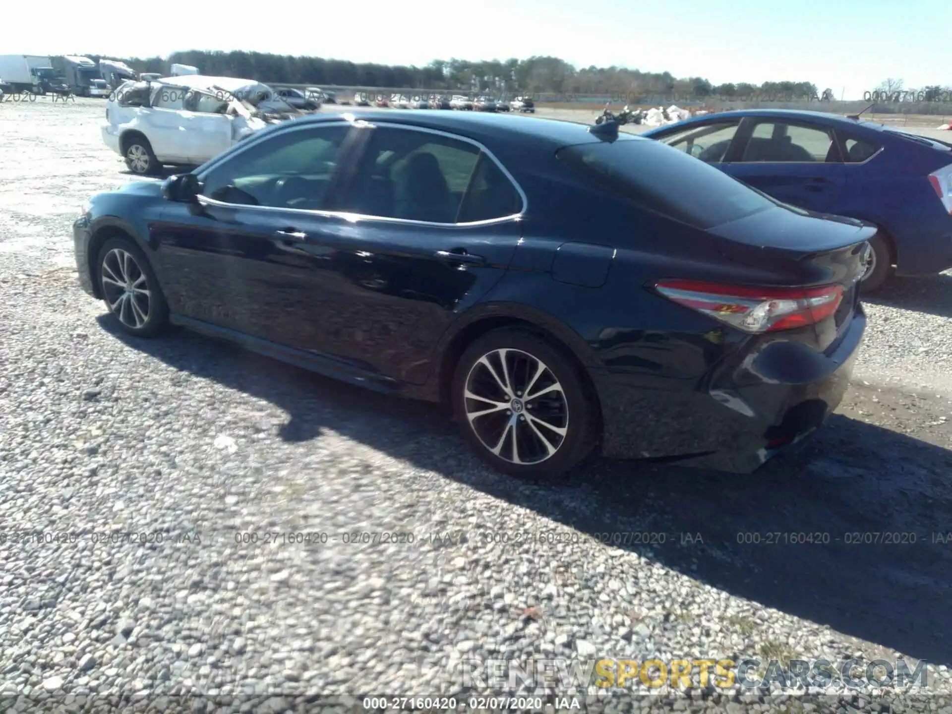 3 Photograph of a damaged car 4T1B11HK8KU694655 TOYOTA CAMRY 2019