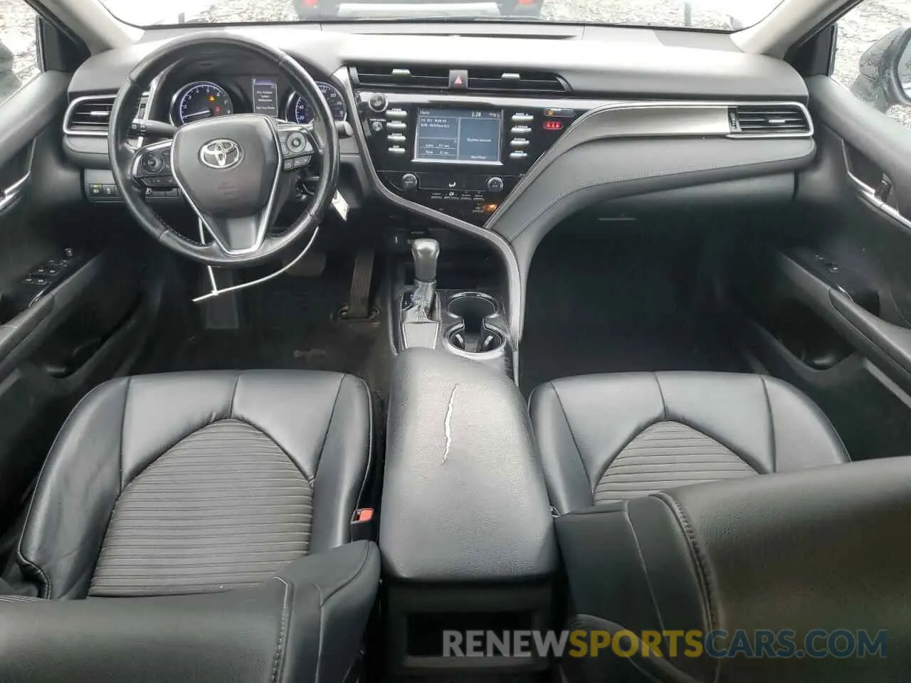 8 Photograph of a damaged car 4T1B11HK8KU697409 TOYOTA CAMRY 2019