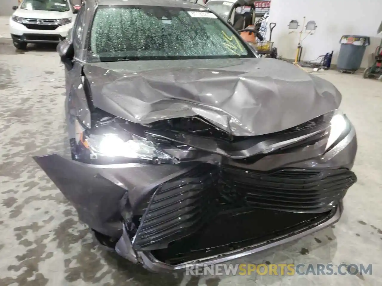 9 Photograph of a damaged car 4T1B11HK8KU699452 TOYOTA CAMRY 2019