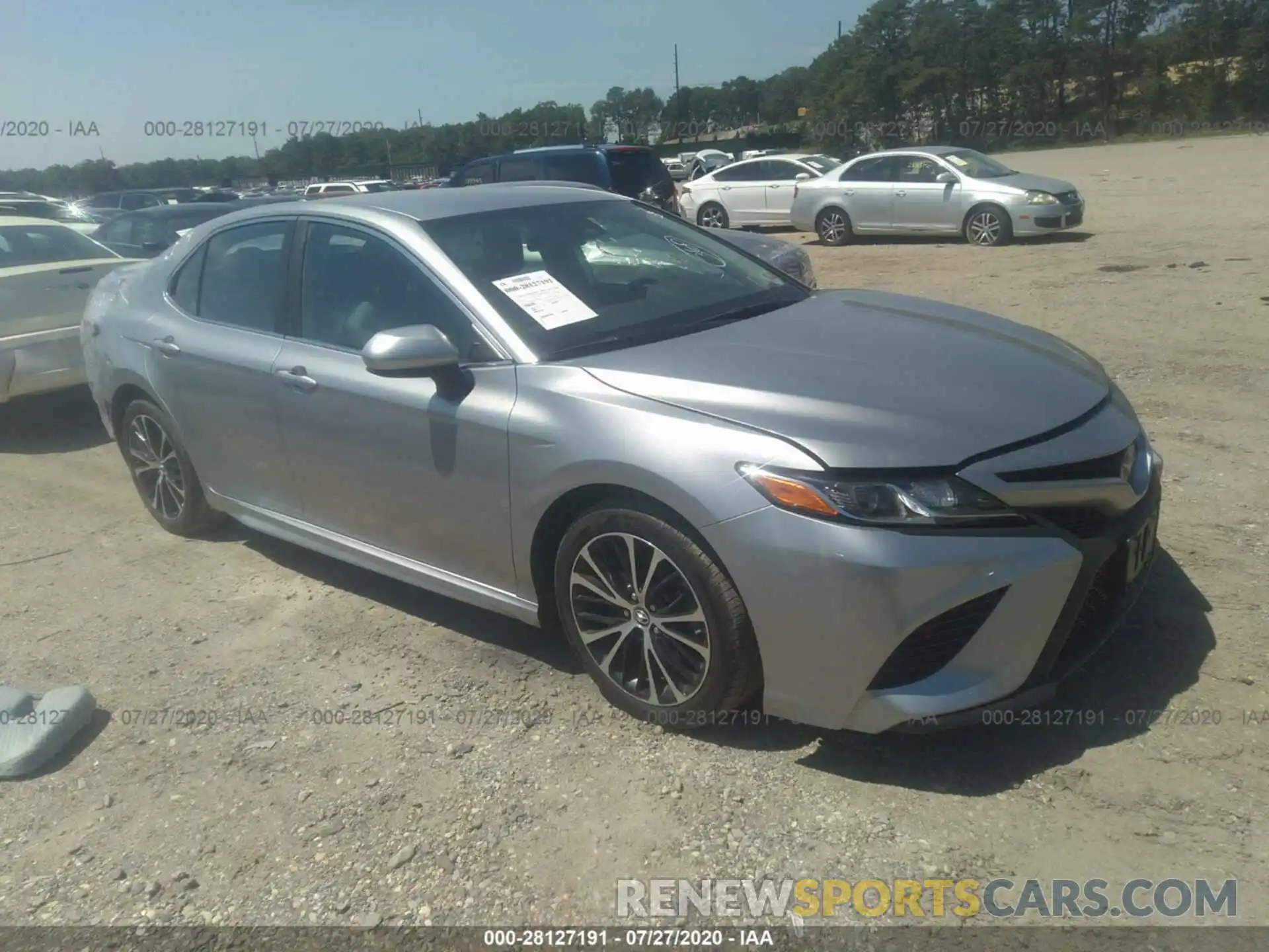 1 Photograph of a damaged car 4T1B11HK8KU700986 TOYOTA CAMRY 2019