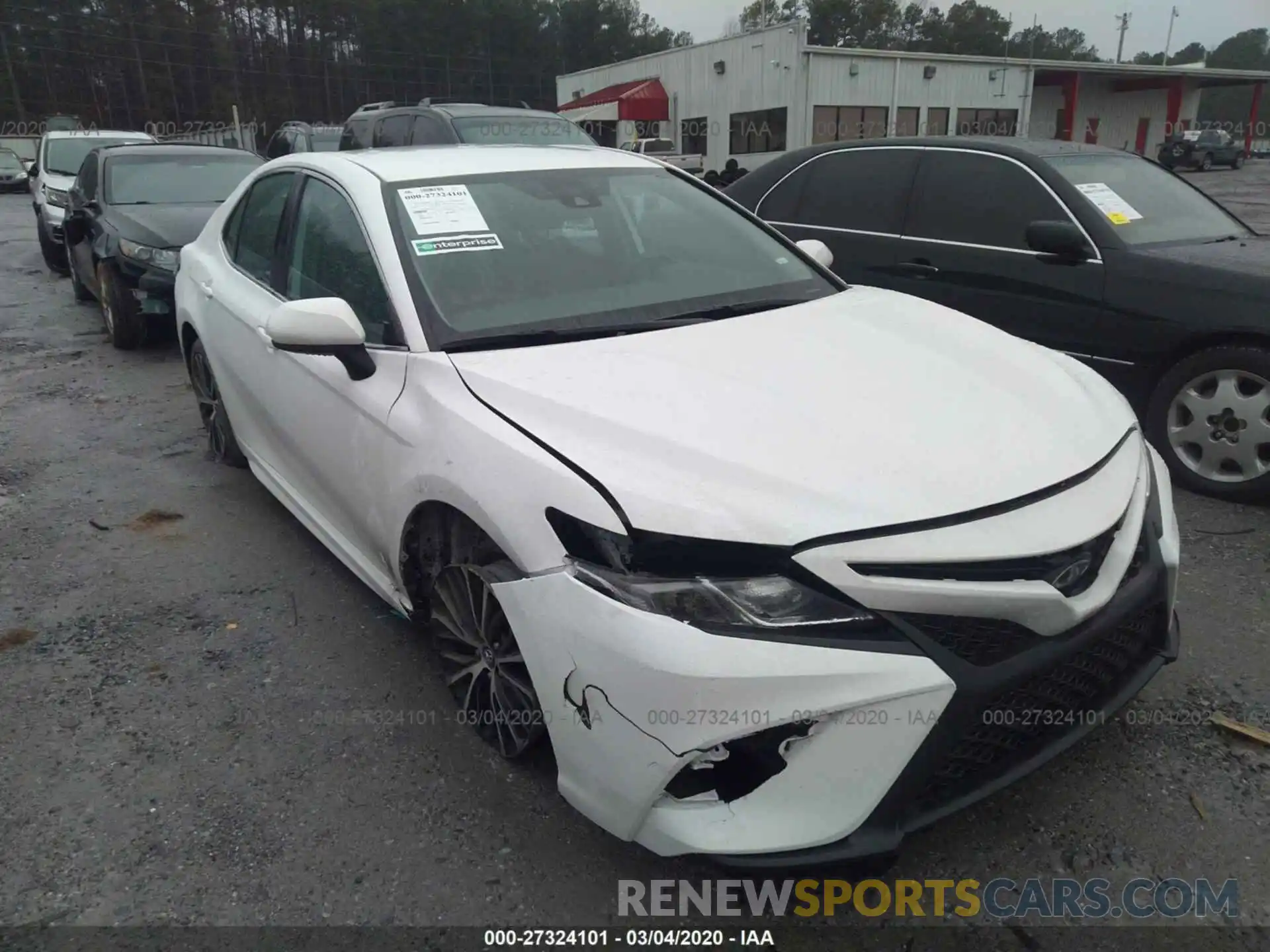 1 Photograph of a damaged car 4T1B11HK8KU703483 TOYOTA CAMRY 2019