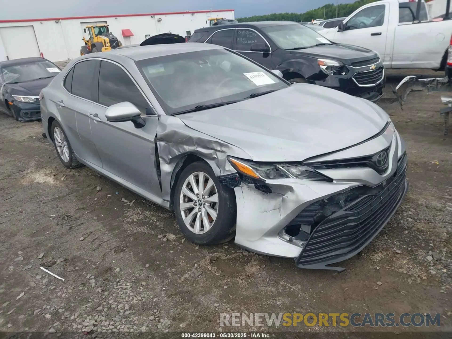 1 Photograph of a damaged car 4T1B11HK8KU704844 TOYOTA CAMRY 2019