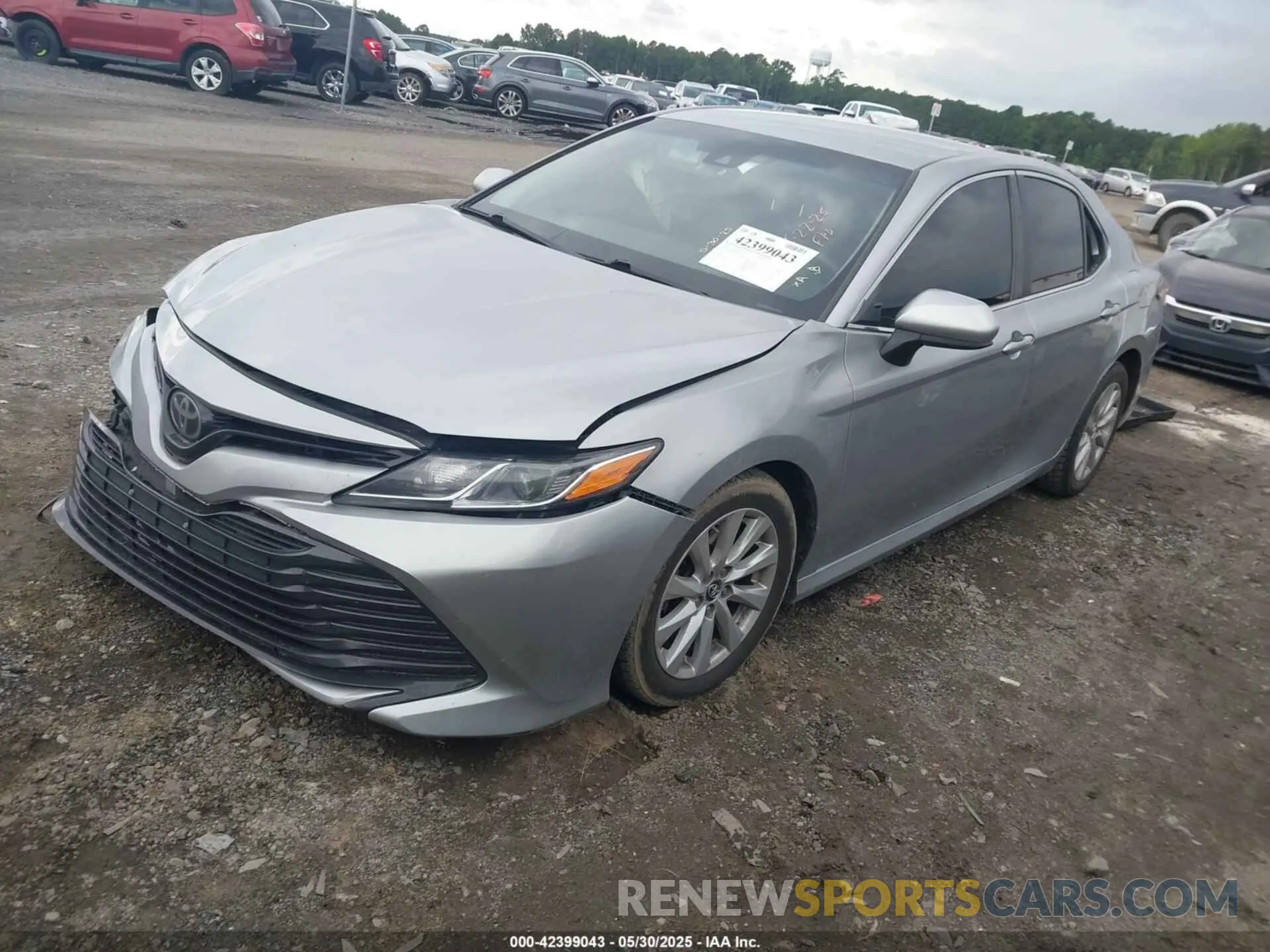 2 Photograph of a damaged car 4T1B11HK8KU704844 TOYOTA CAMRY 2019