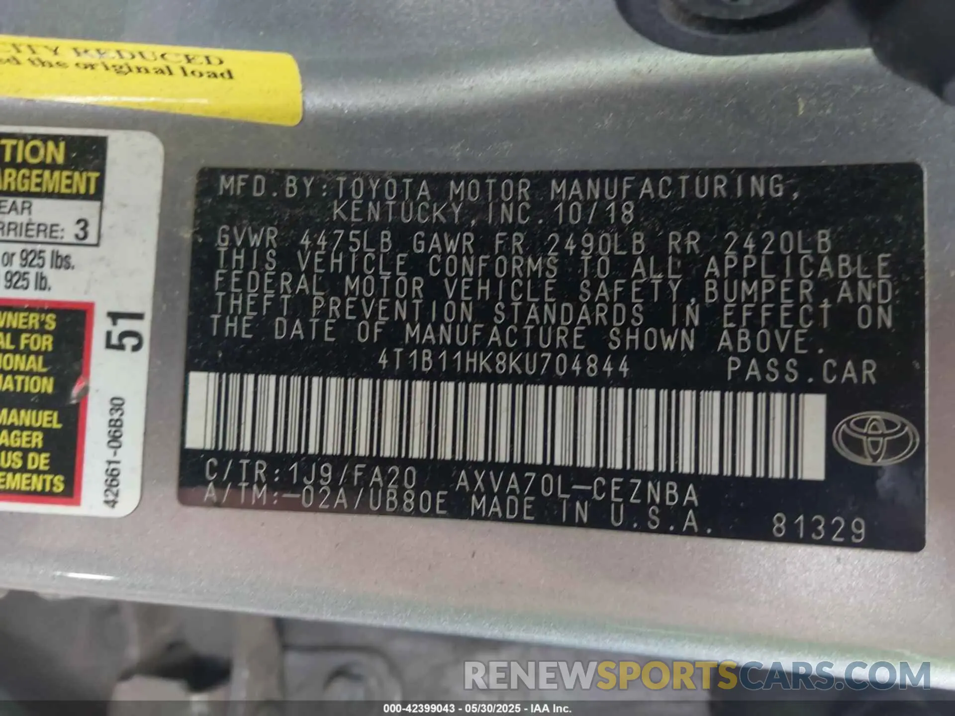 9 Photograph of a damaged car 4T1B11HK8KU704844 TOYOTA CAMRY 2019