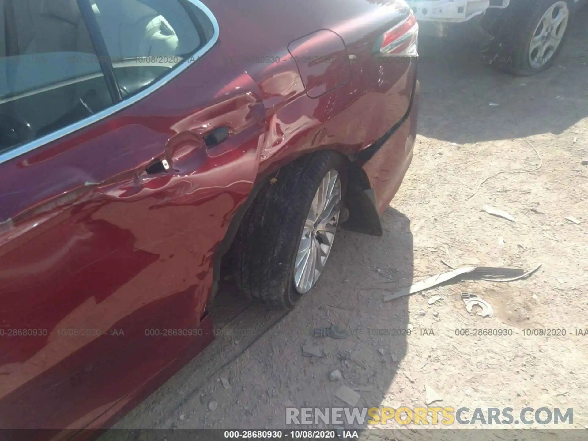 6 Photograph of a damaged car 4T1B11HK8KU704987 TOYOTA CAMRY 2019