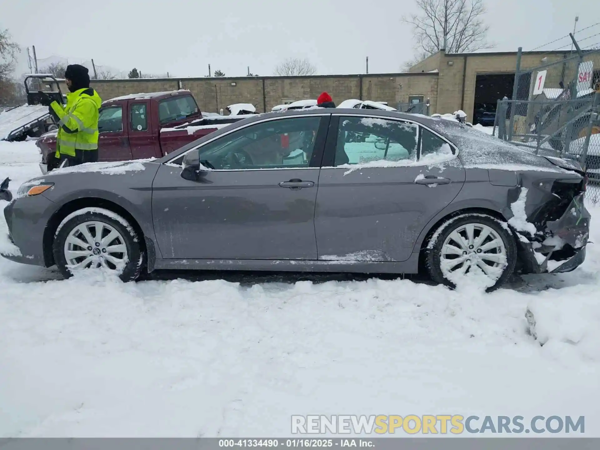 14 Photograph of a damaged car 4T1B11HK8KU706285 TOYOTA CAMRY 2019