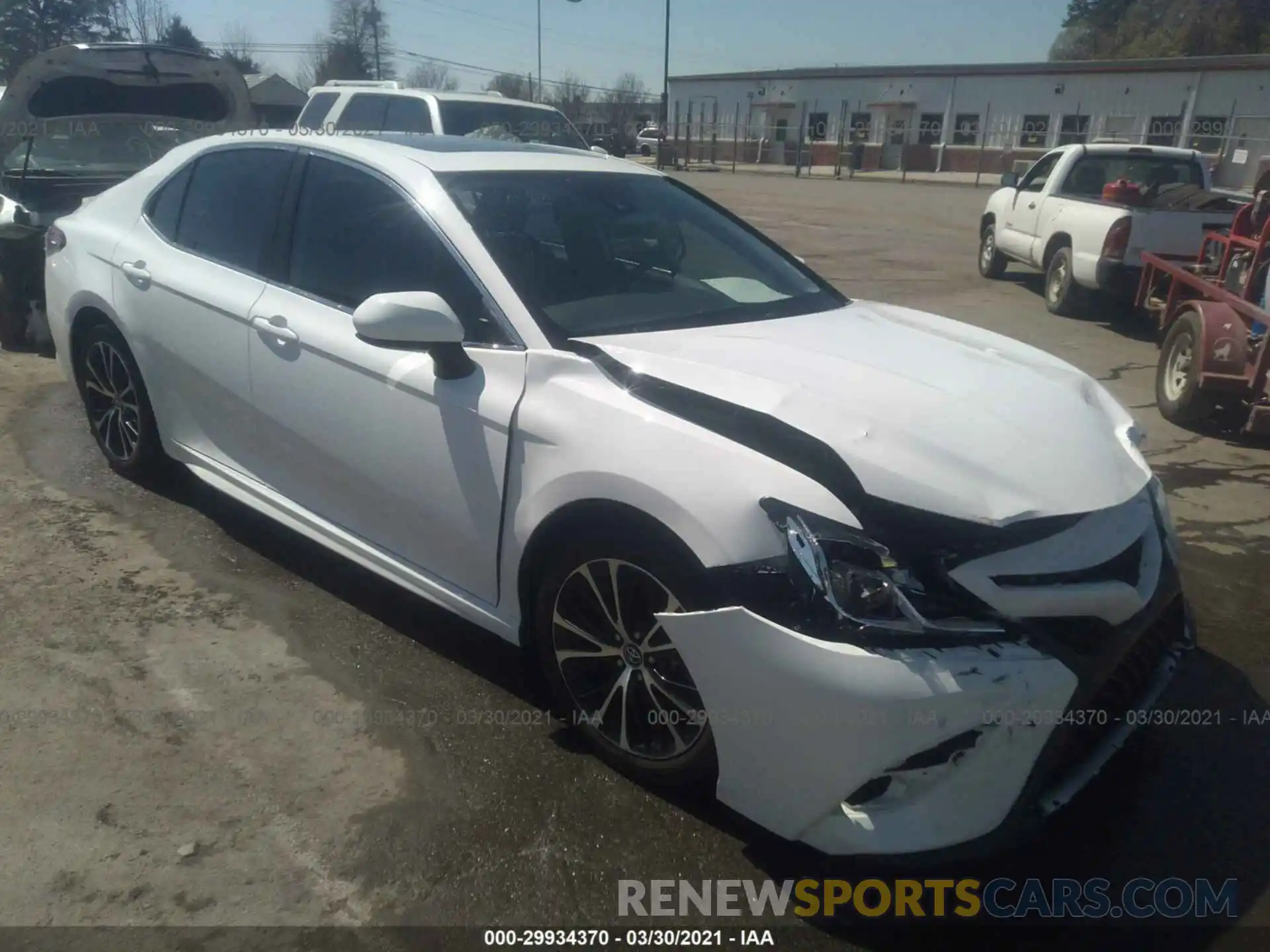 1 Photograph of a damaged car 4T1B11HK8KU709302 TOYOTA CAMRY 2019