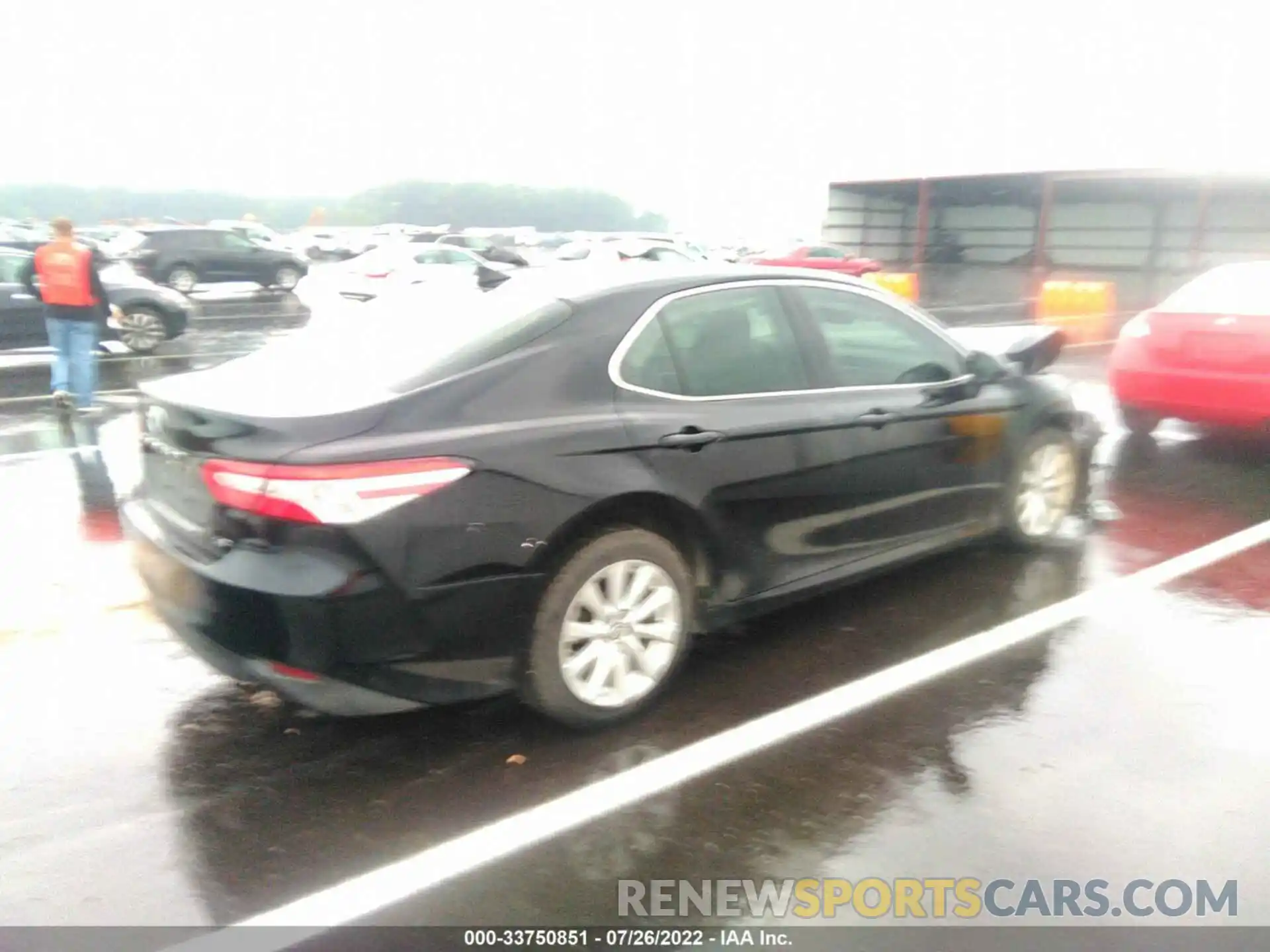 4 Photograph of a damaged car 4T1B11HK8KU710336 TOYOTA CAMRY 2019