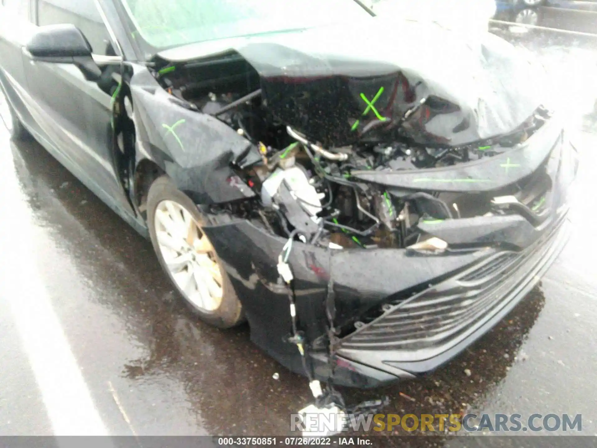 6 Photograph of a damaged car 4T1B11HK8KU710336 TOYOTA CAMRY 2019