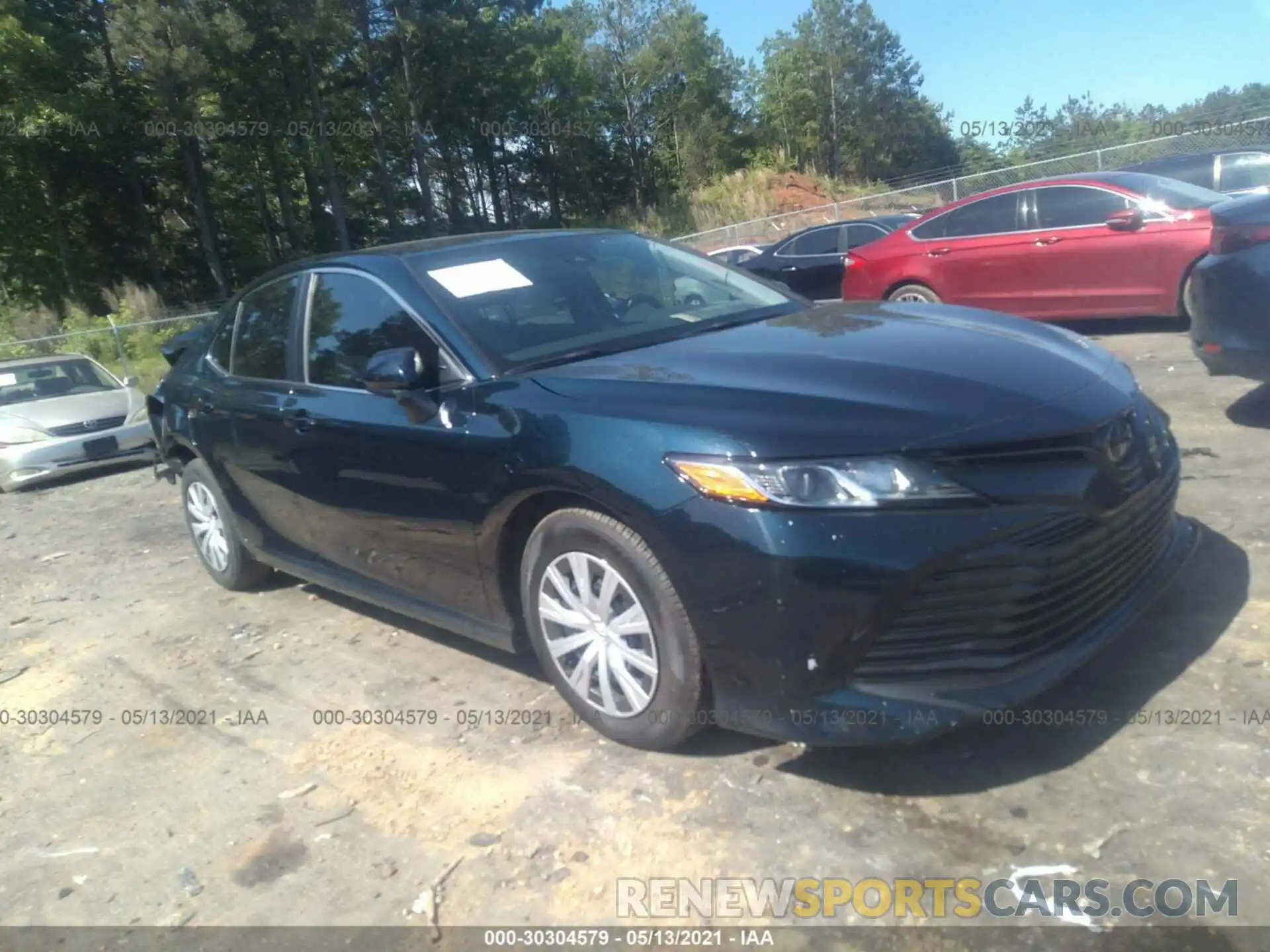 1 Photograph of a damaged car 4T1B11HK8KU712345 TOYOTA CAMRY 2019