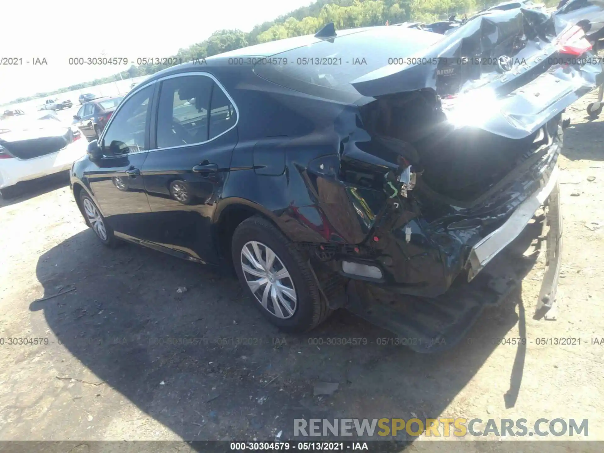 3 Photograph of a damaged car 4T1B11HK8KU712345 TOYOTA CAMRY 2019