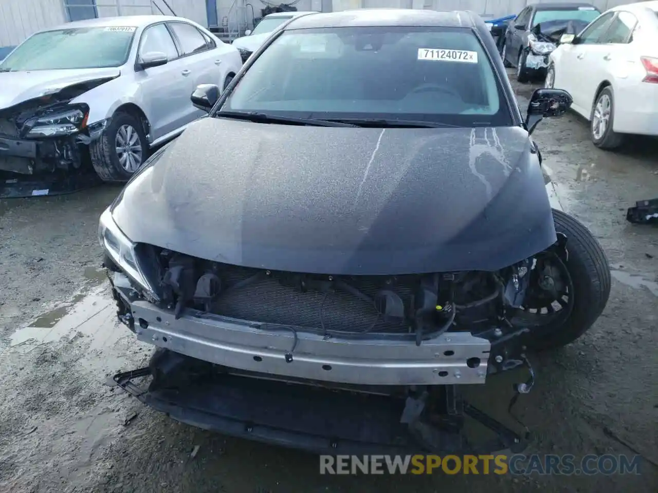 5 Photograph of a damaged car 4T1B11HK8KU712815 TOYOTA CAMRY 2019