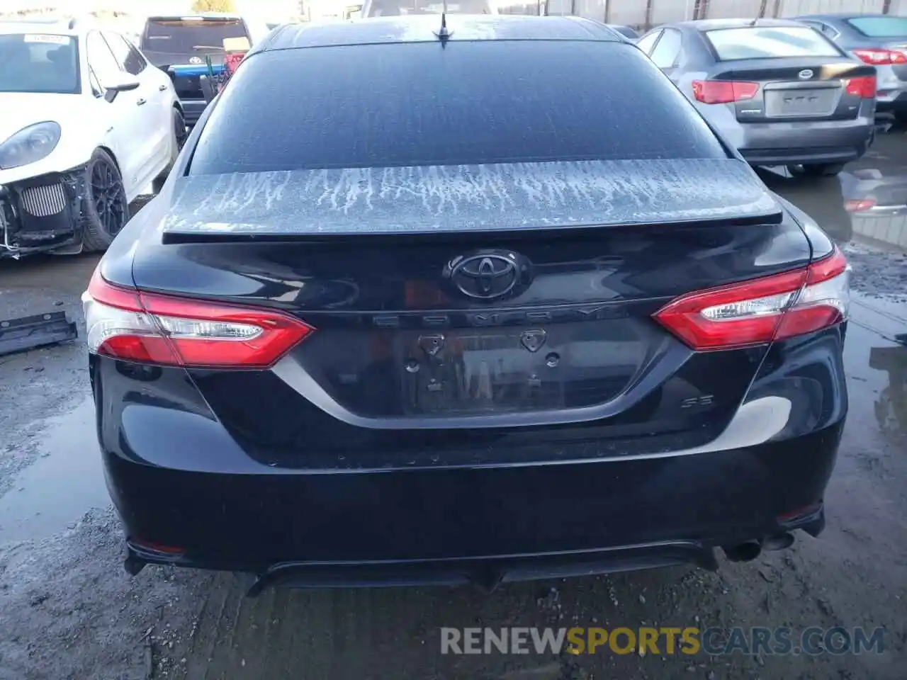 6 Photograph of a damaged car 4T1B11HK8KU712815 TOYOTA CAMRY 2019