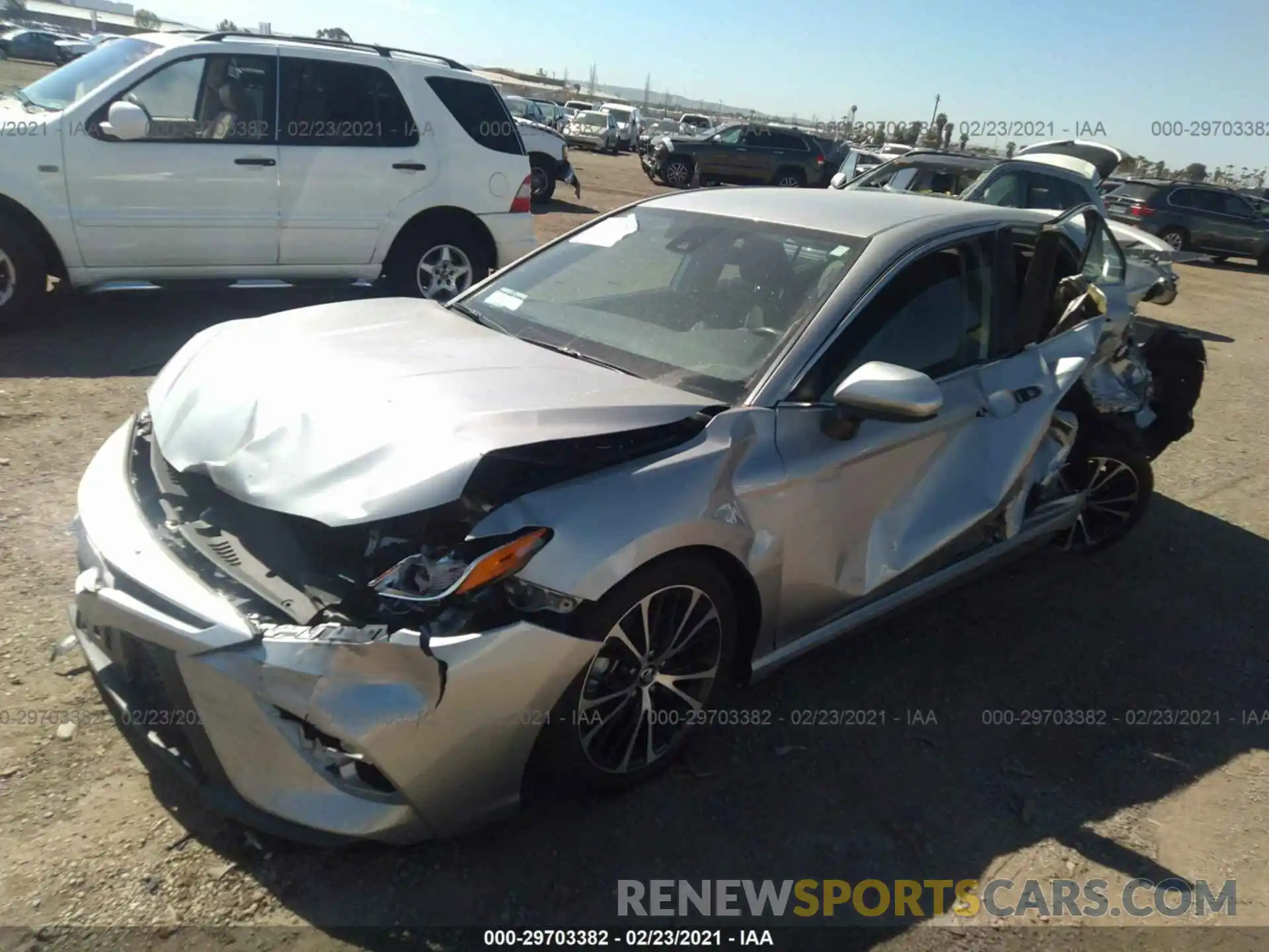 2 Photograph of a damaged car 4T1B11HK8KU713382 TOYOTA CAMRY 2019