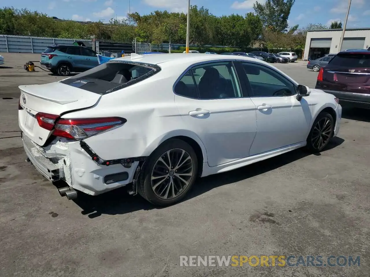 3 Photograph of a damaged car 4T1B11HK8KU716556 TOYOTA CAMRY 2019