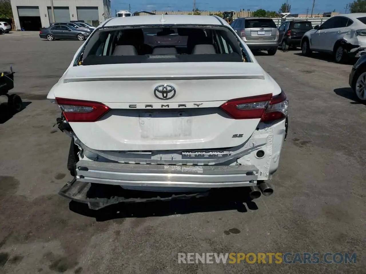 6 Photograph of a damaged car 4T1B11HK8KU716556 TOYOTA CAMRY 2019