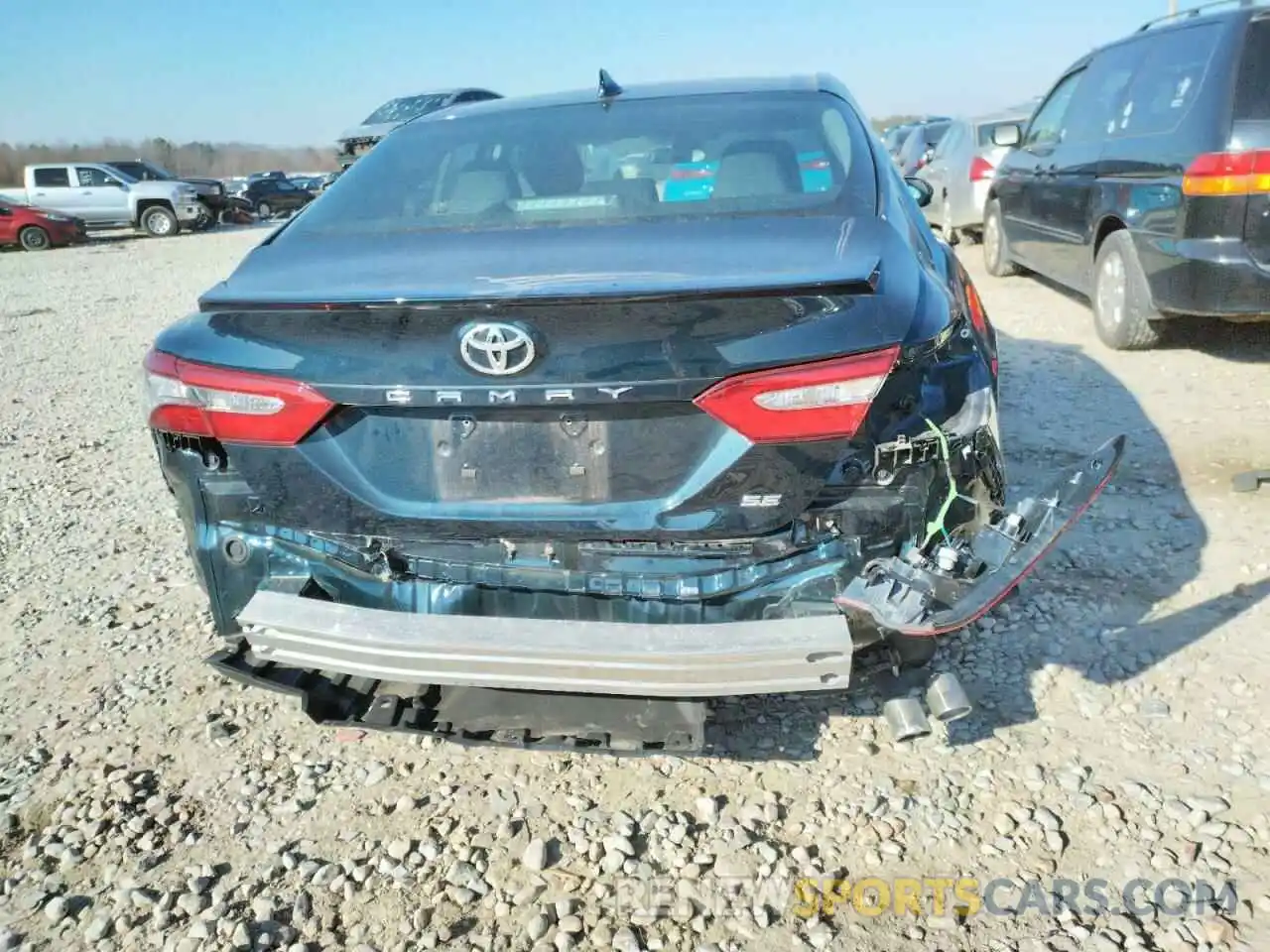 9 Photograph of a damaged car 4T1B11HK8KU717092 TOYOTA CAMRY 2019