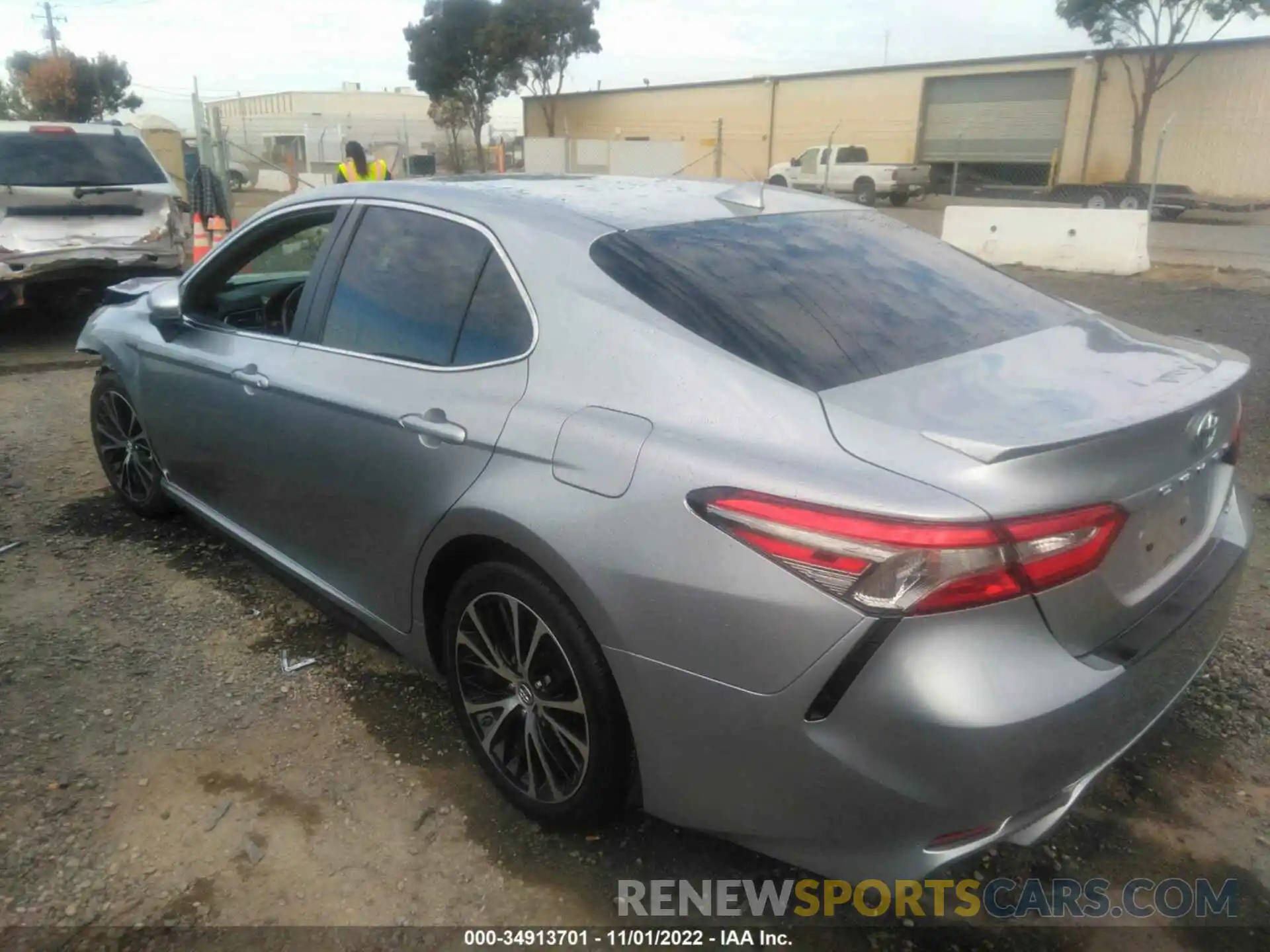 3 Photograph of a damaged car 4T1B11HK8KU717223 TOYOTA CAMRY 2019